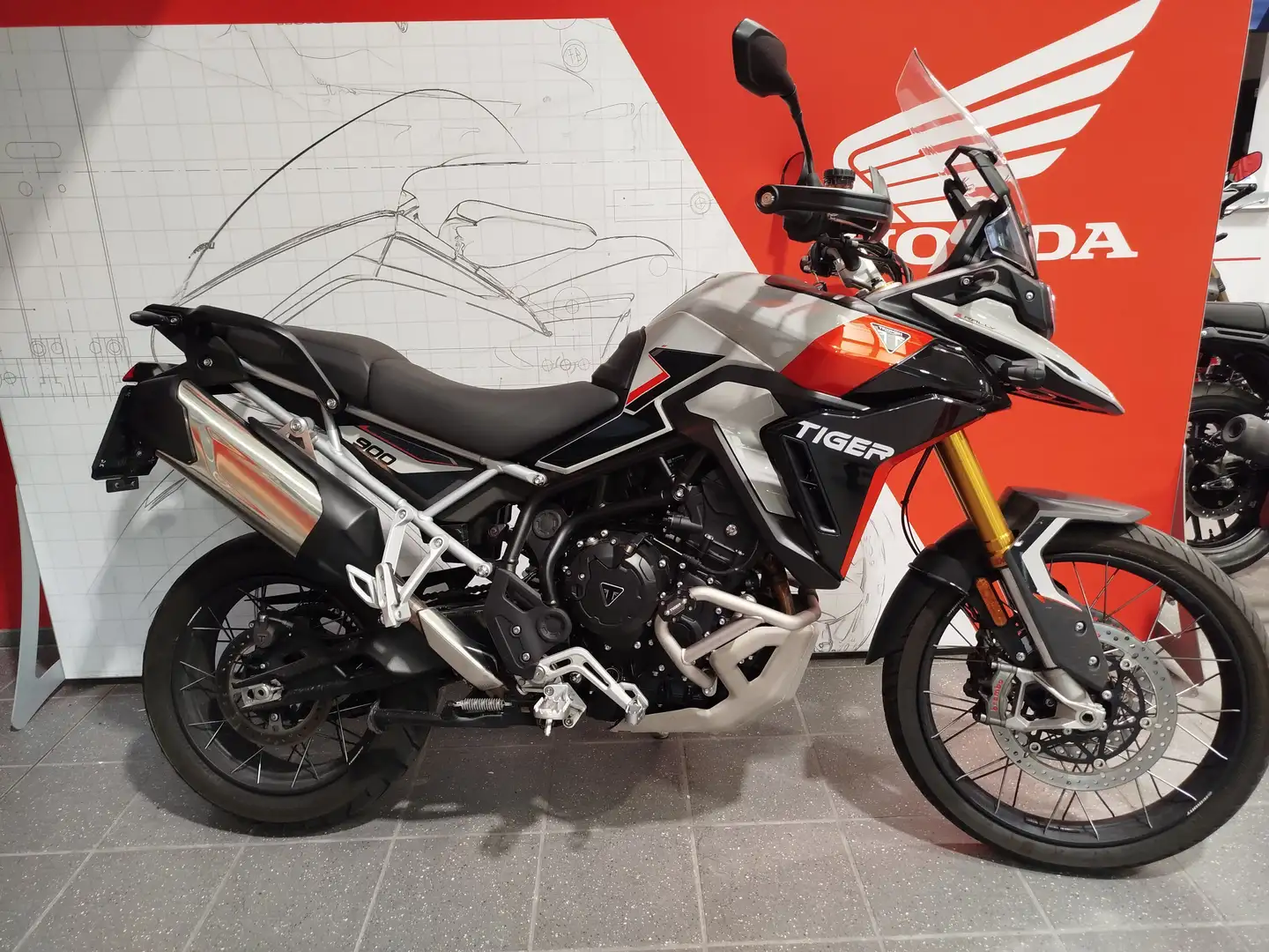 Triumph Tiger 900 TIGER 900 RALLY PRO '24 Gri - 1