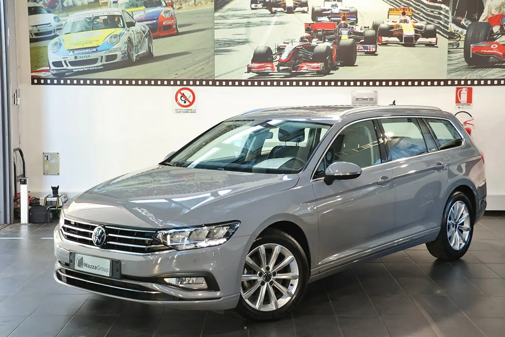 Volkswagen Passat 2.0 TDI SCR EVO DSG Variant Business -ADAS/LED/APP Grigio - 1