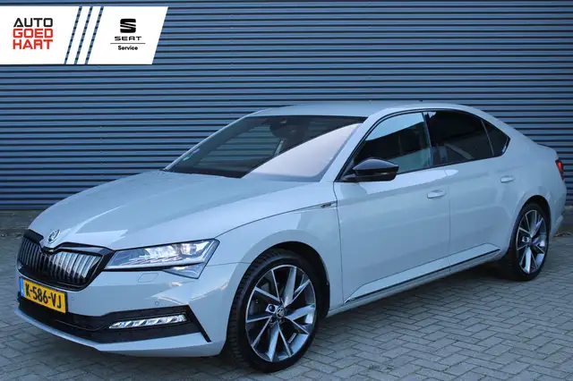 Skoda Superb 1.4 TSI iV Sportline Business Full-LED Carplay Vir