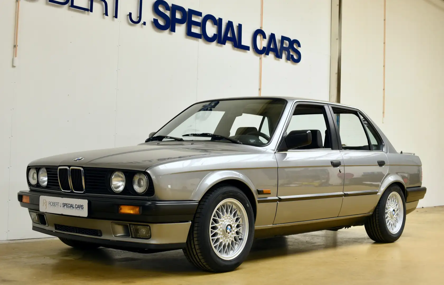 BMW 320 is e30 Italo M3 Grey - 1