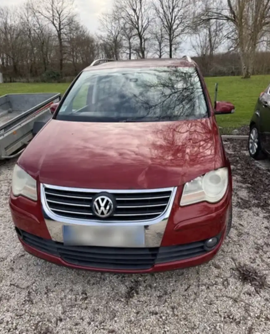 Volkswagen Touran 2.0 16S TDI 140 Confort DSG - 2