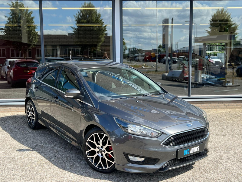Ford Focus 1.0 EcoBoost Hatchback | ST-line |