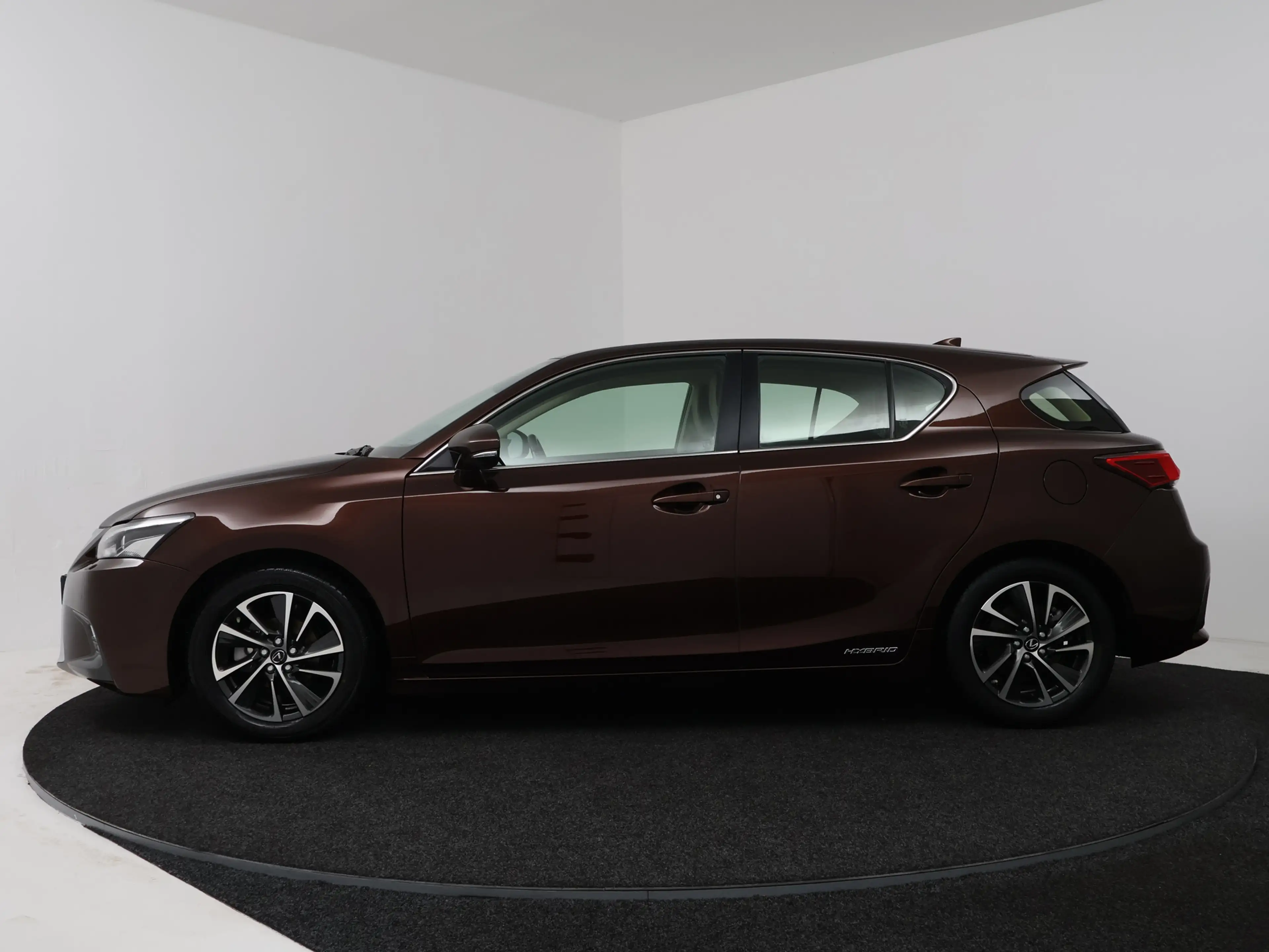 Lexus CT 200h Business Line — photo 3