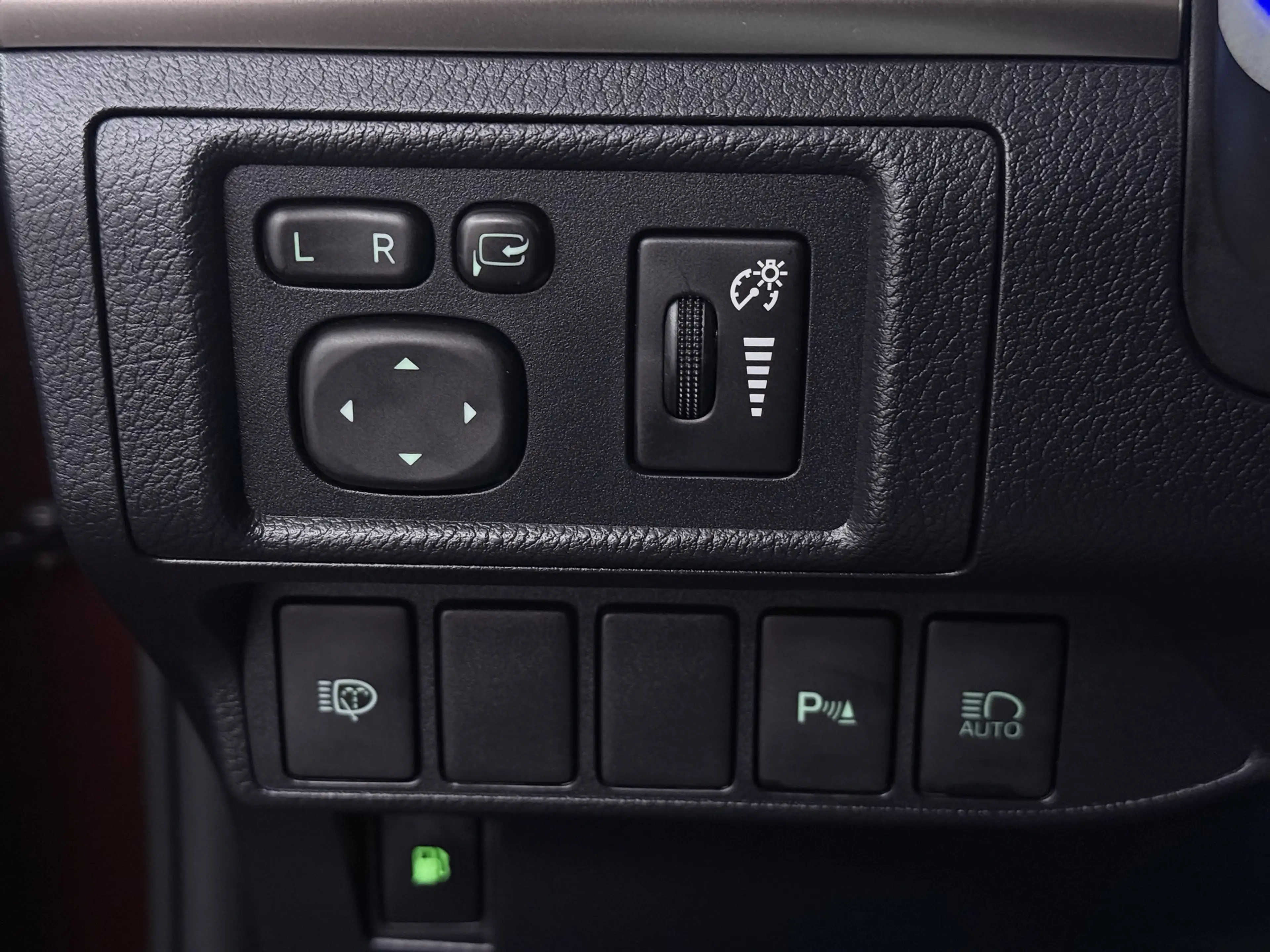 Lexus CT 200h Business Line — photo 5