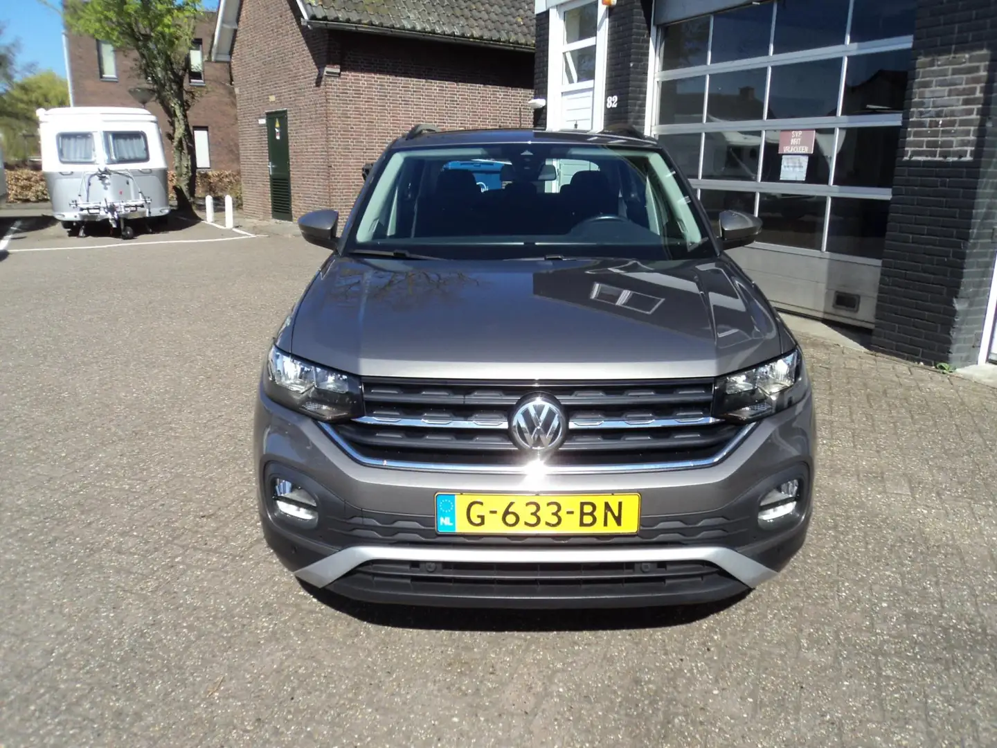 Volkswagen T-Cross 1.0 TSI Life Dodehoekdetectie Navi Stoelverwarming Grijs - 2