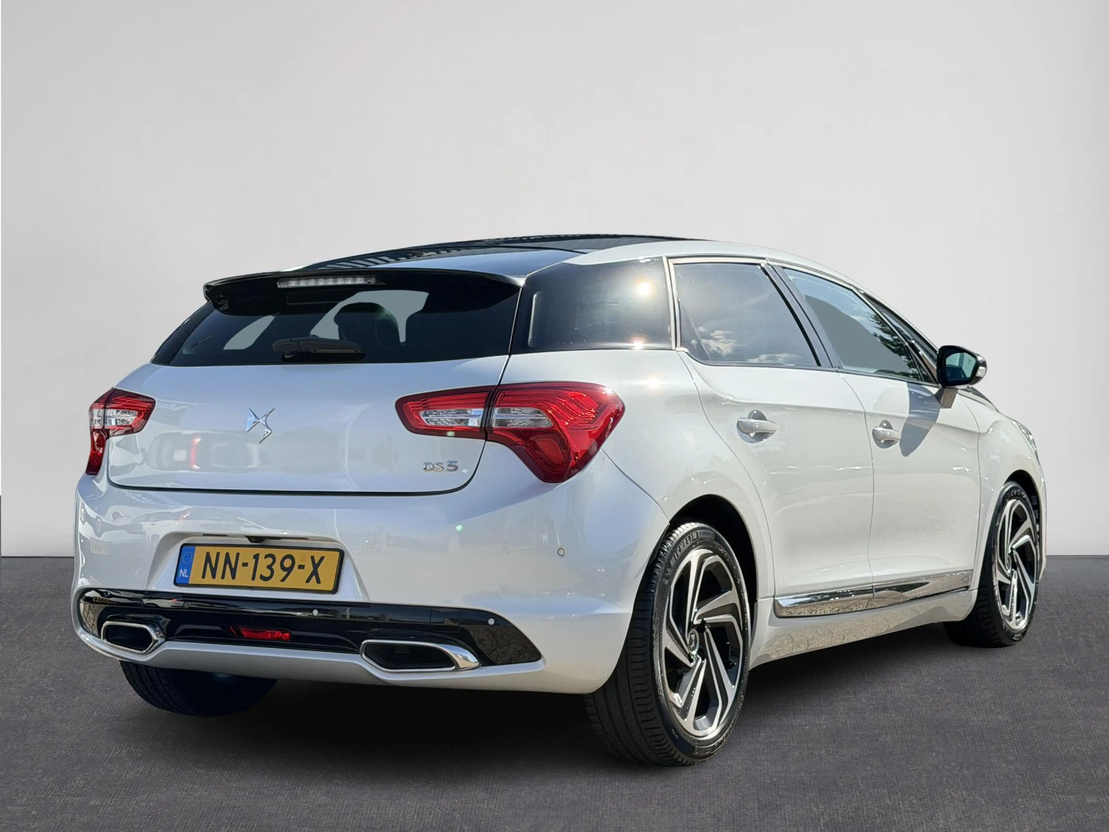 DS Automobiles DS 5 1.6 THP Chic 211 PK | Pano | LED | Leer | Navi | C — photo 2