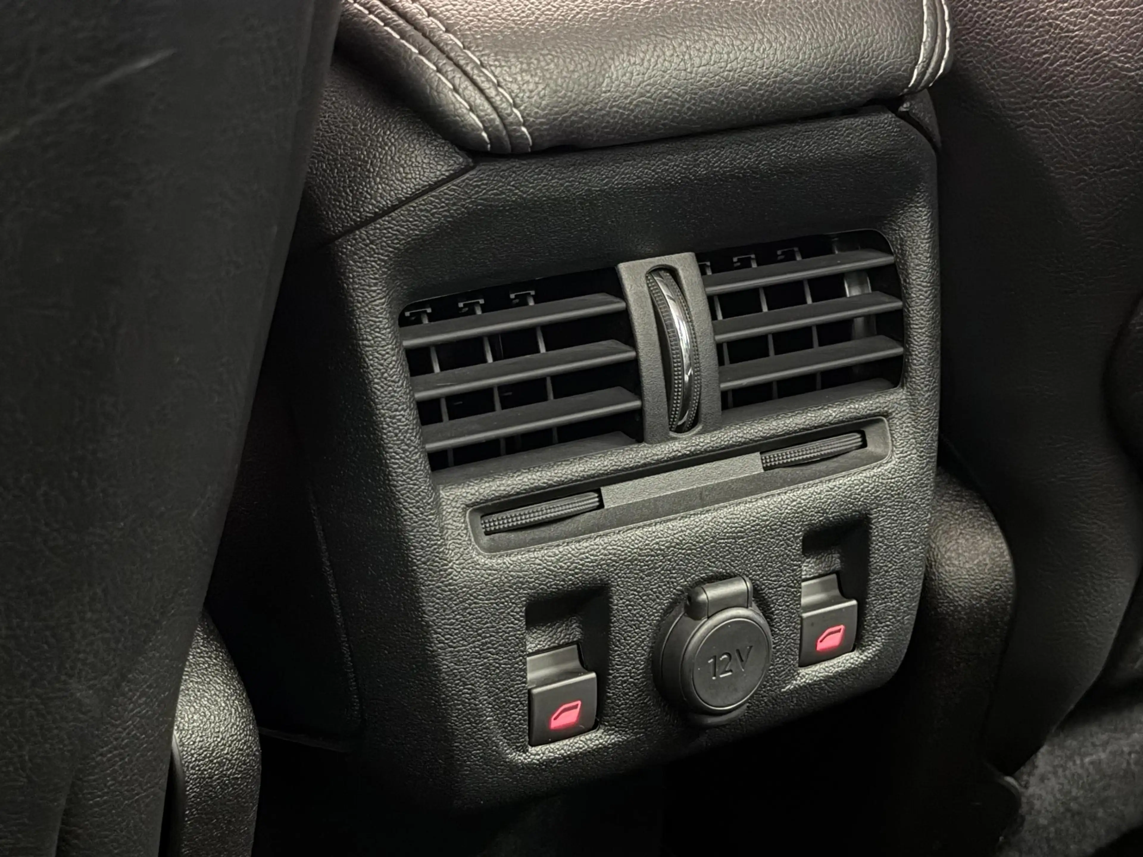 DS Automobiles DS 5 1.6 THP Chic 211 PK | Pano | LED | Leer | Navi | C — photo 31