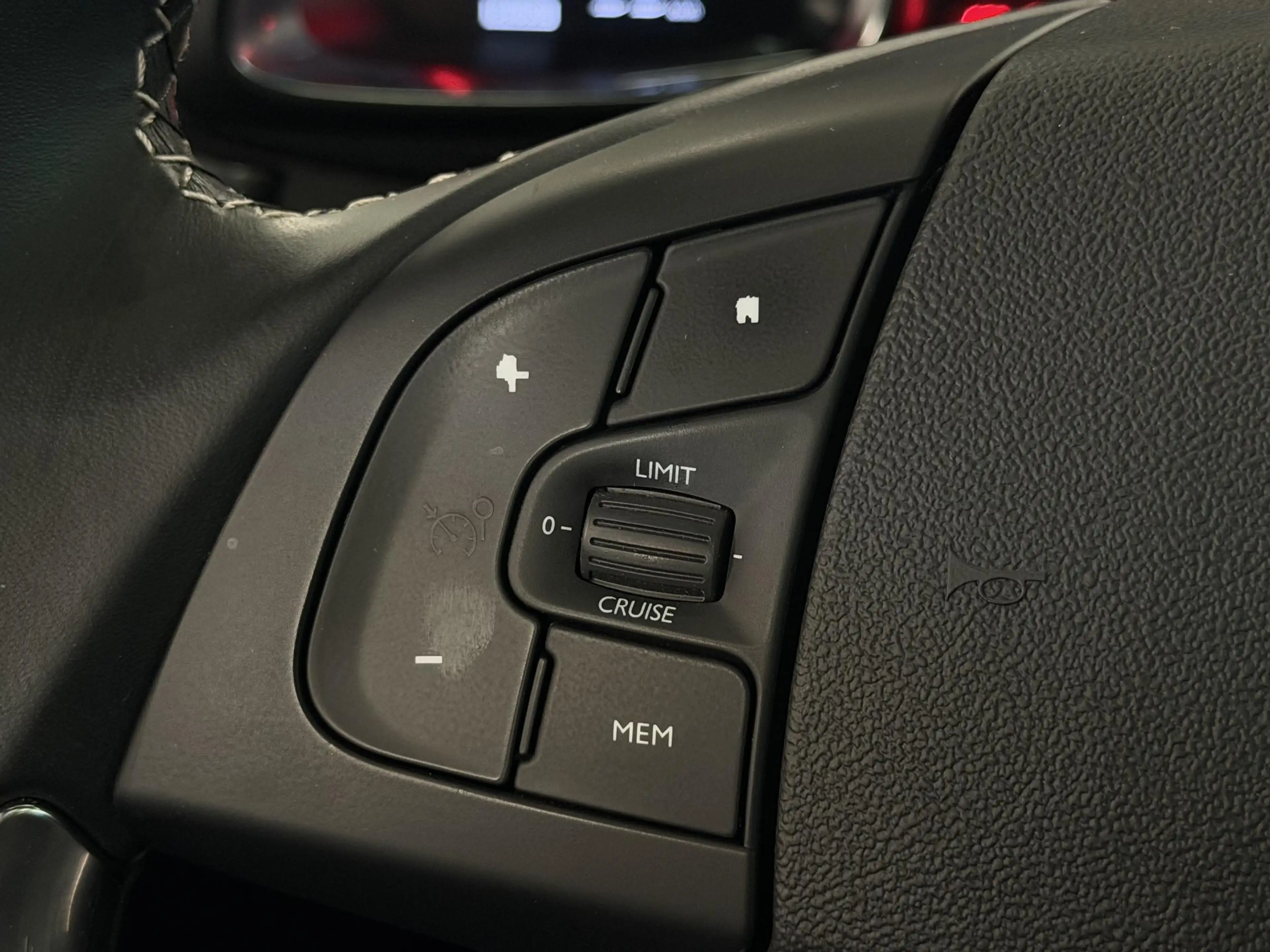 DS Automobiles DS 5 1.6 THP Chic 211 PK | Pano | LED | Leer | Navi | C — photo 20