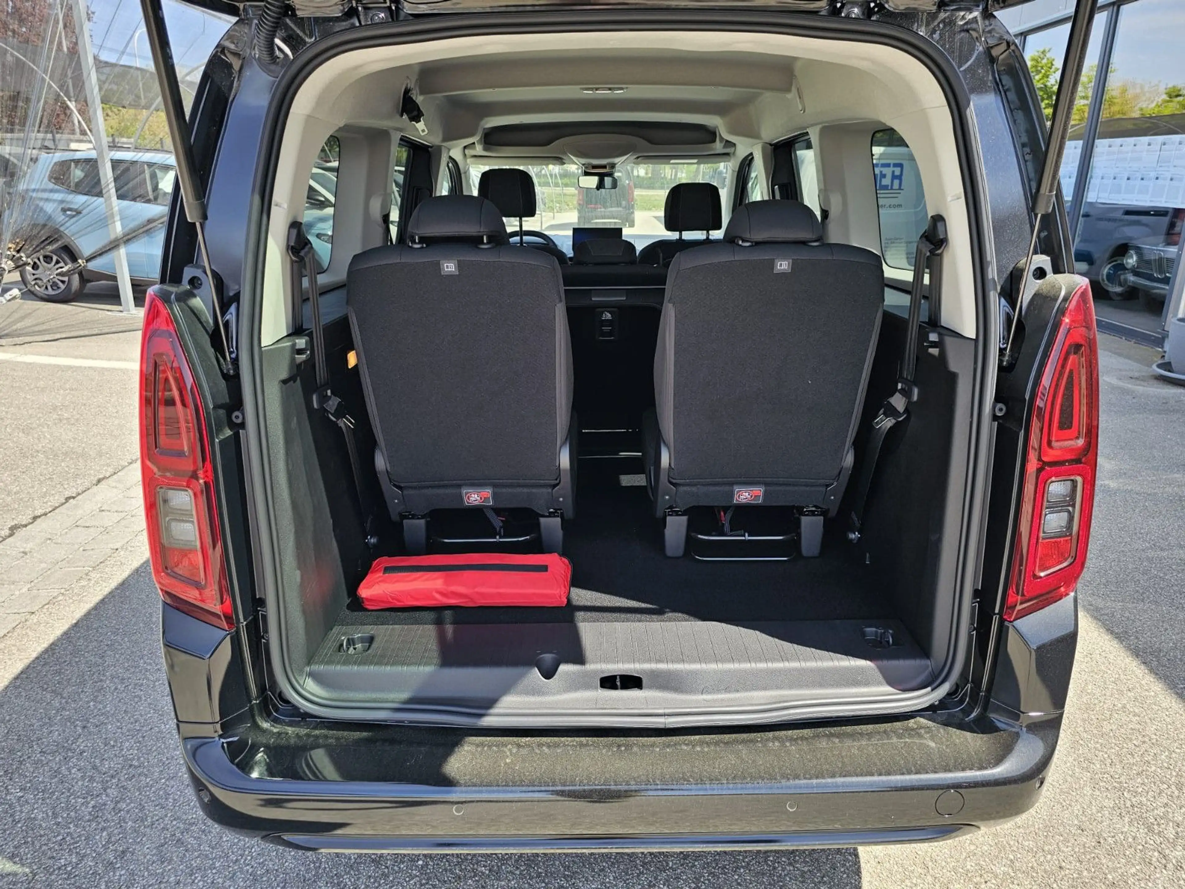Opel Combo Life Combo 1.5 Life E GS XL 7-Sitzer*Connect+Paket*17 — photo 13