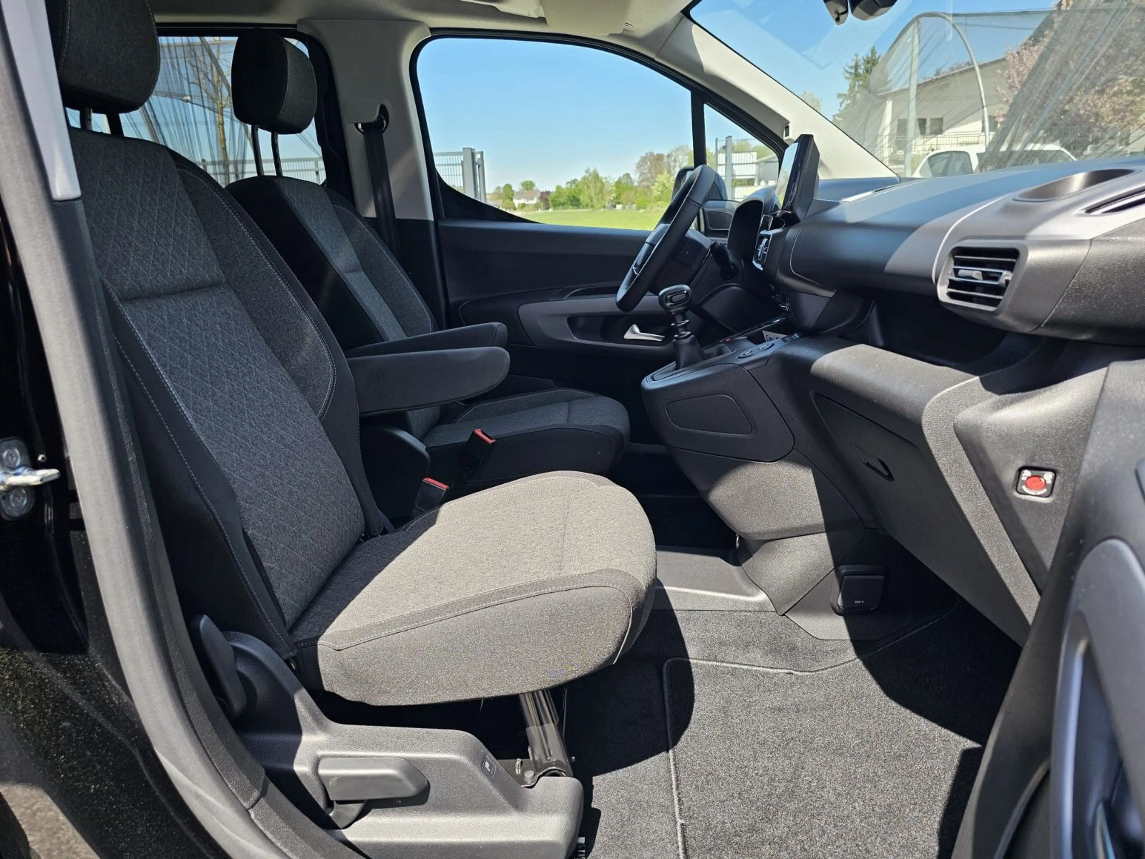 Opel Combo Life Combo 1.5 Life E GS XL 7-Sitzer*Connect+Paket*17 — photo 24