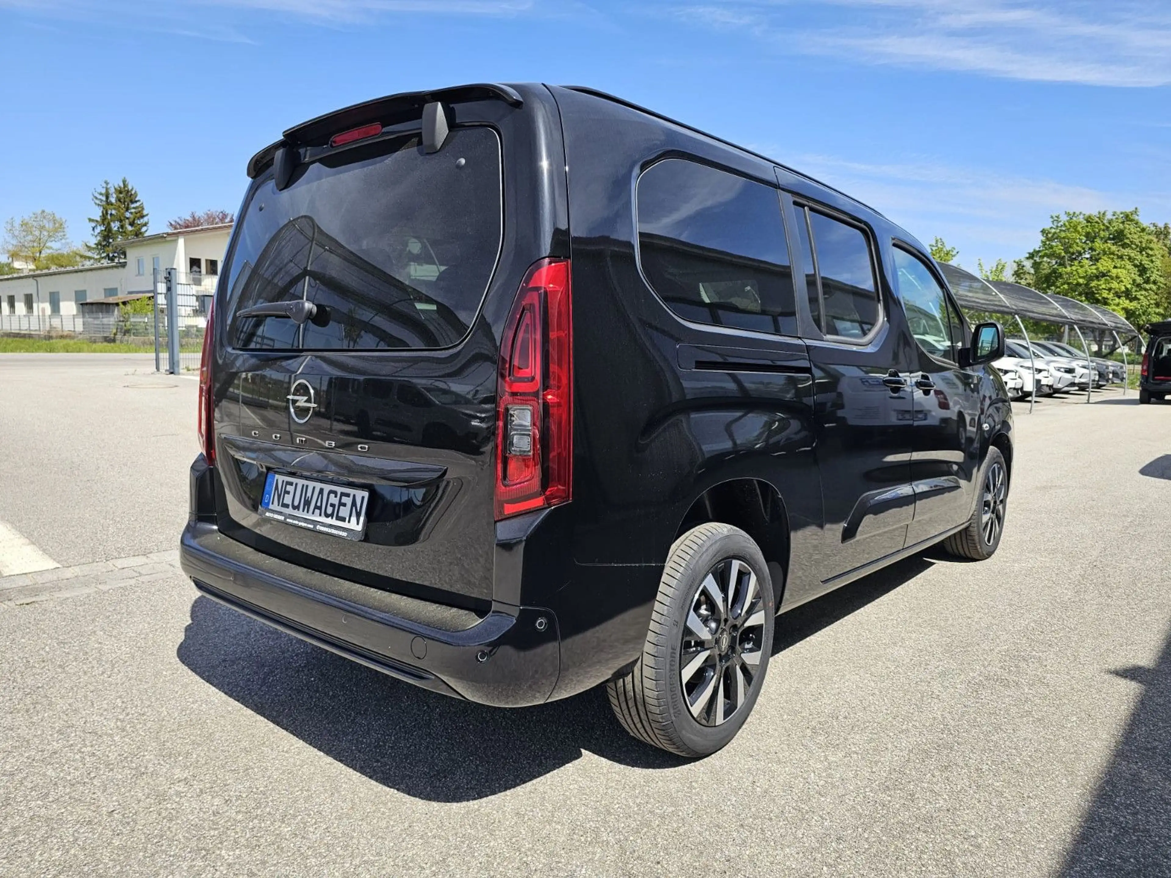 Opel Combo Life Combo 1.5 Life E GS XL 7-Sitzer*Connect+Paket*17 — photo 3
