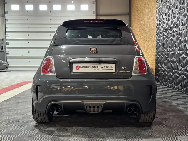 Abarth 500c view 10