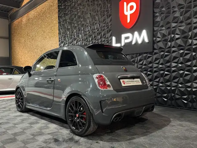 Abarth 500c view 8