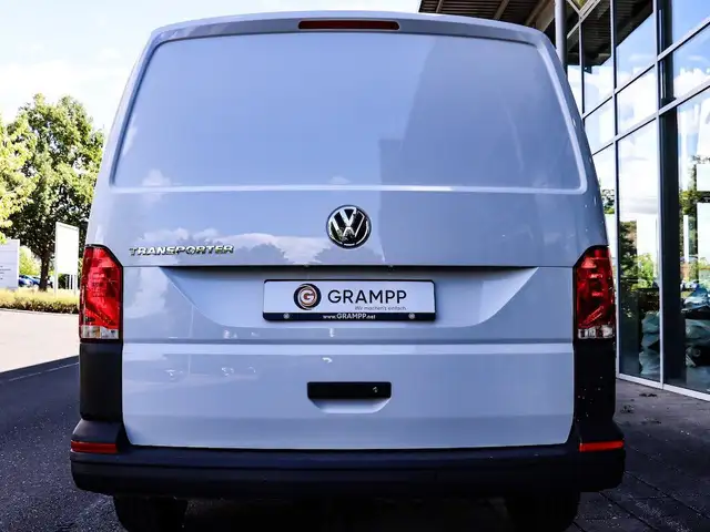 Volkswagen T6 view 4