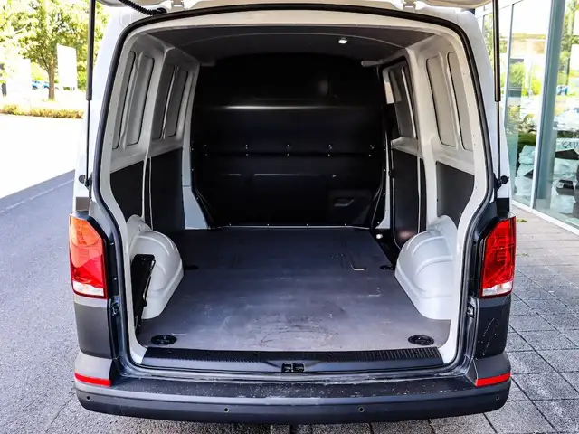 Volkswagen T6 view 5