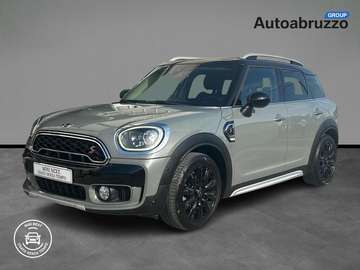 2.0 TwinPower Turbo Cooper SD Hype ALL4 Steptronic