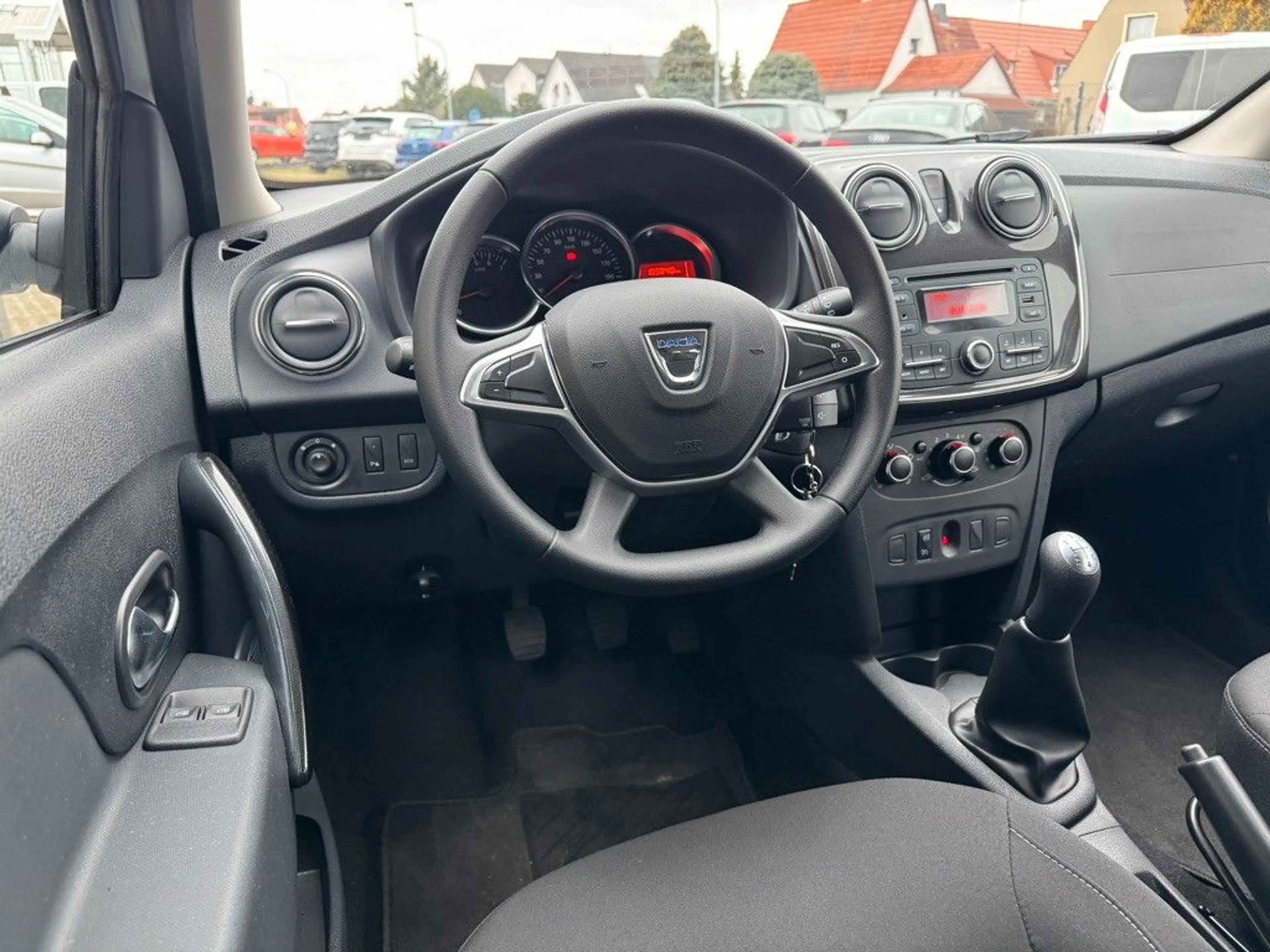 Dacia Logan MCV II Kombi Comfort 1HAND*KLIMA* — photo 15