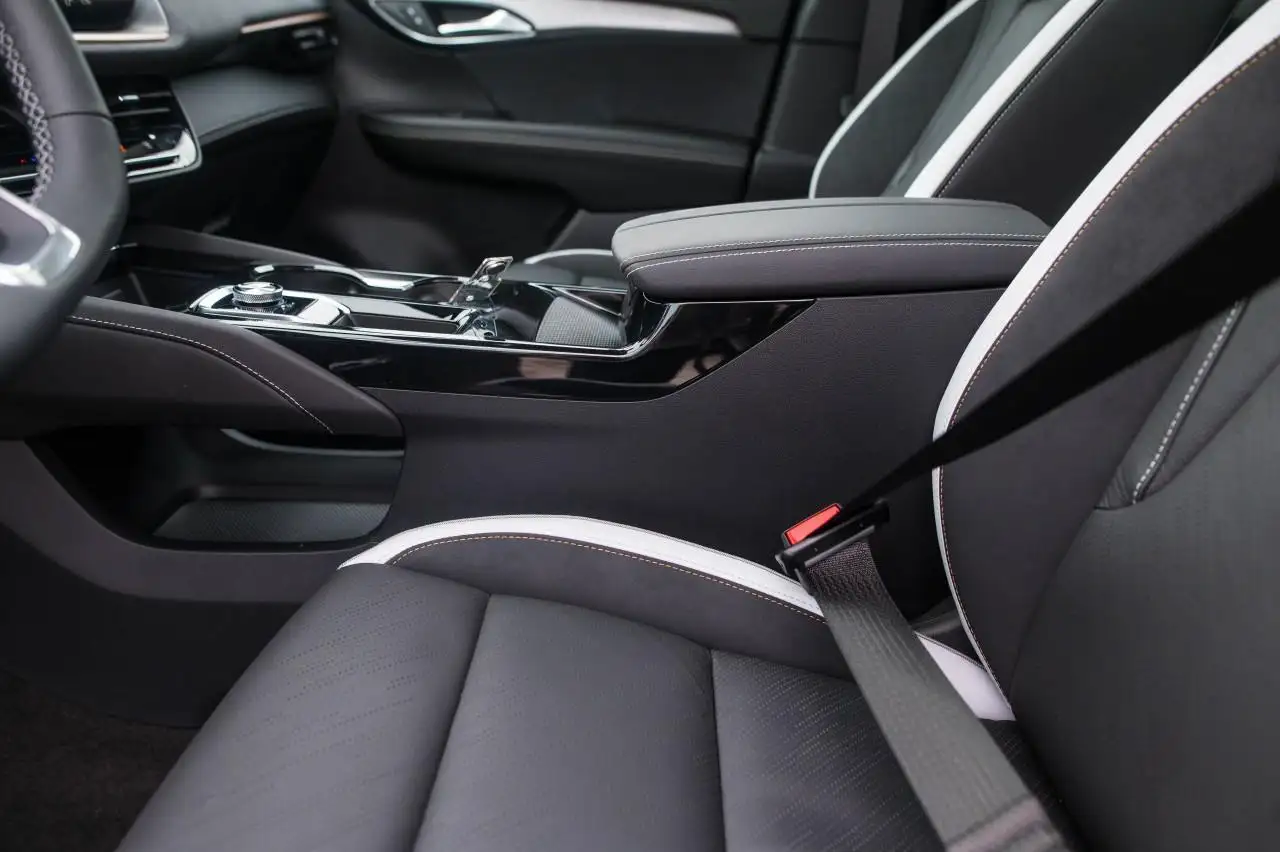 Buick Envision снимка Buick Envision