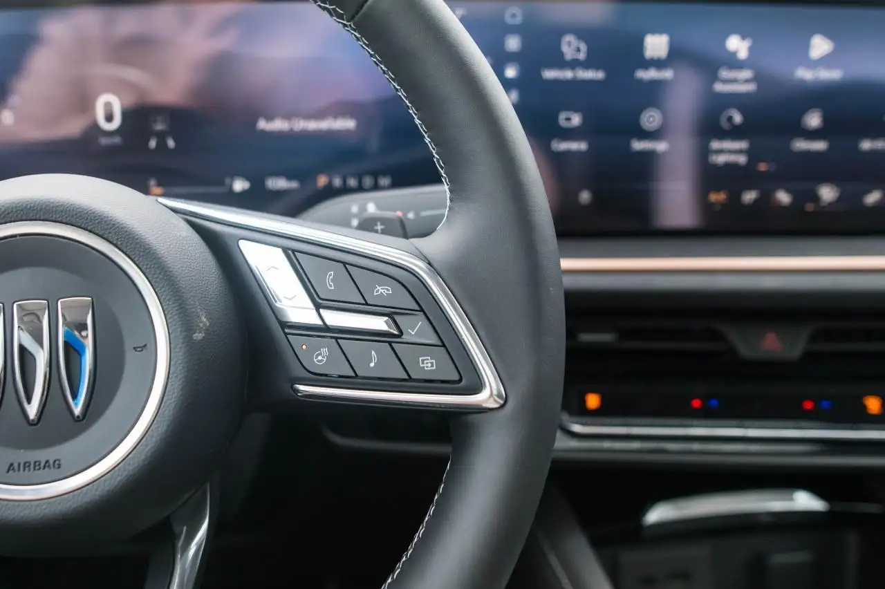 Buick Envision снимка Buick Envision