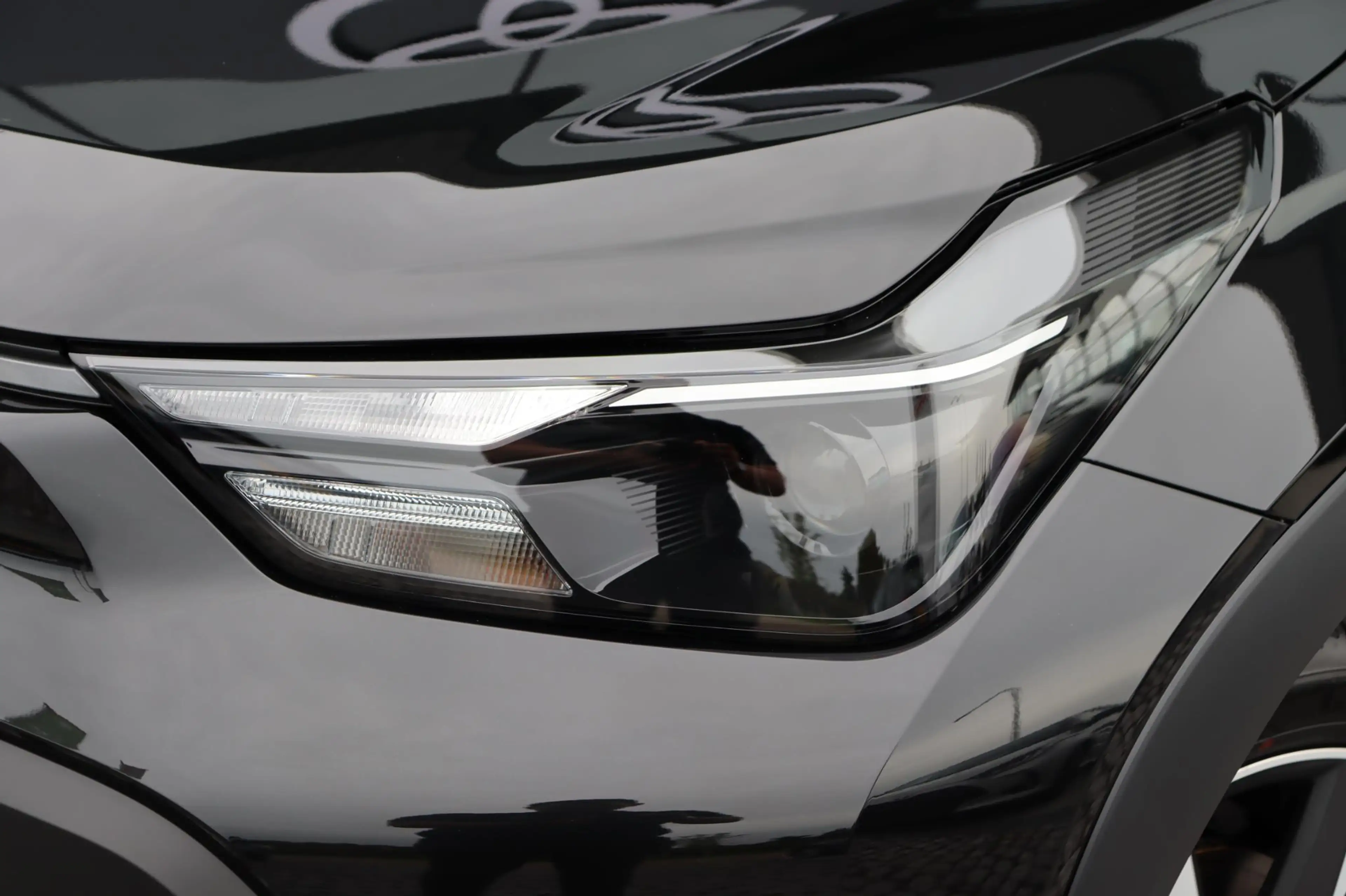 Toyota Aygo X Hybrid 115 Play, Go Pack, VERWACHT, 01-2027 leverb — photo 12