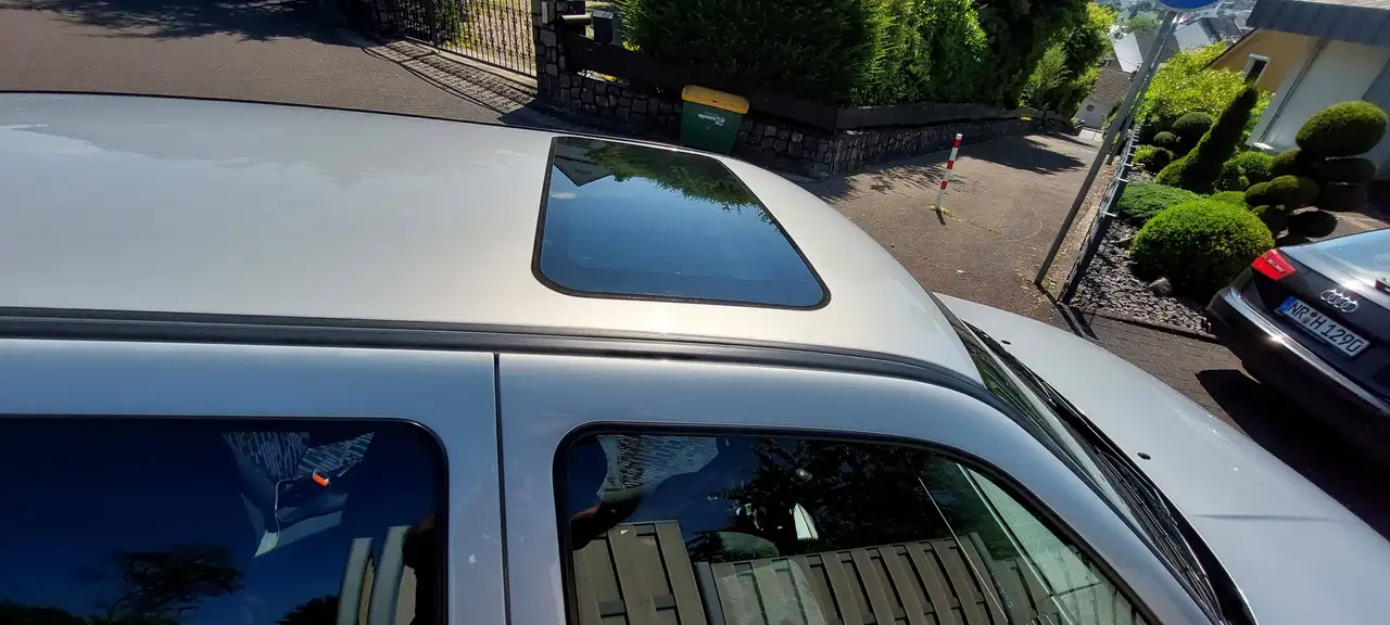 Volkswagen Golf 1.6 Avenue, foto 3
