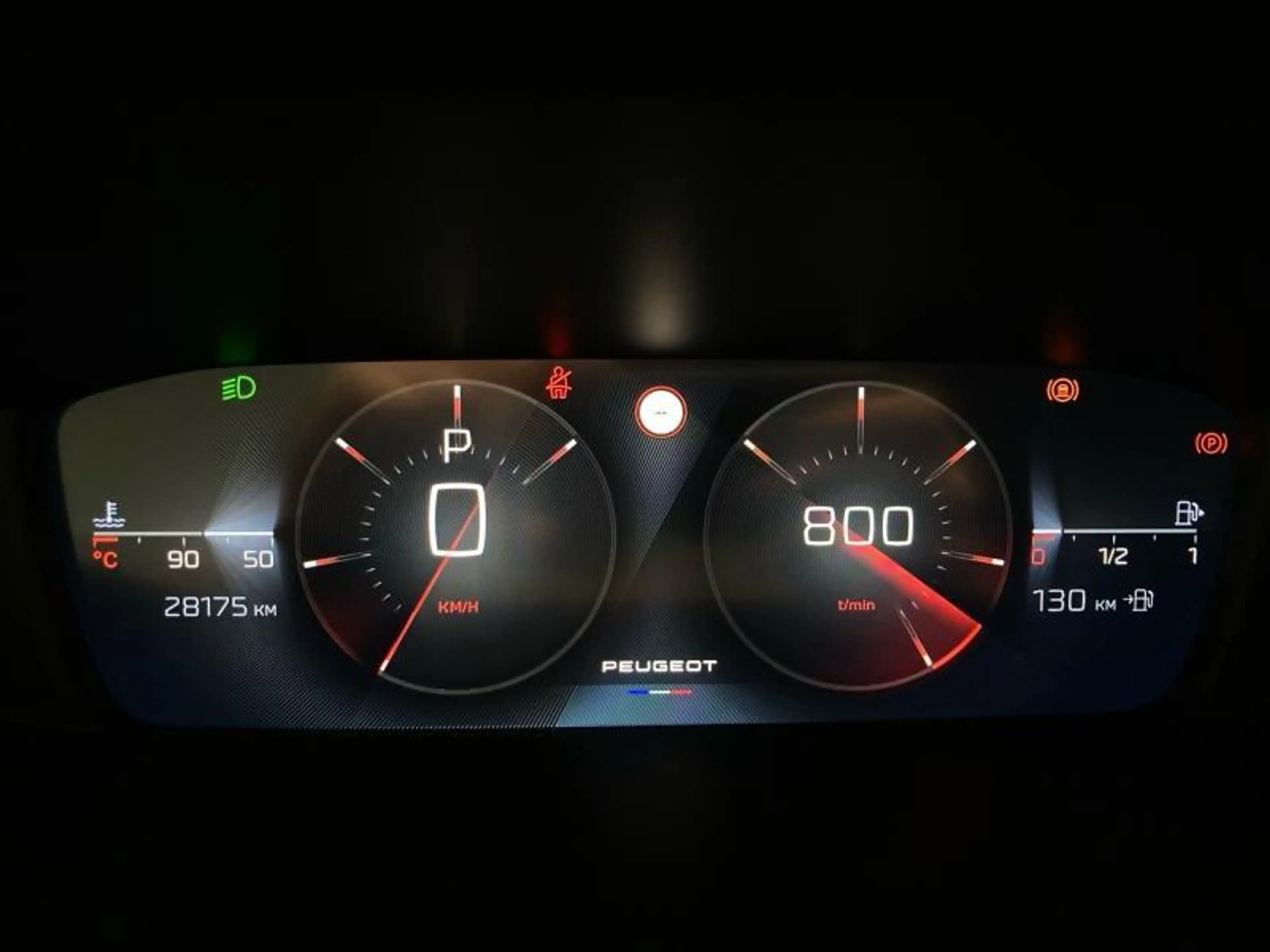 Peugeot 408 ALLURE — photo 14