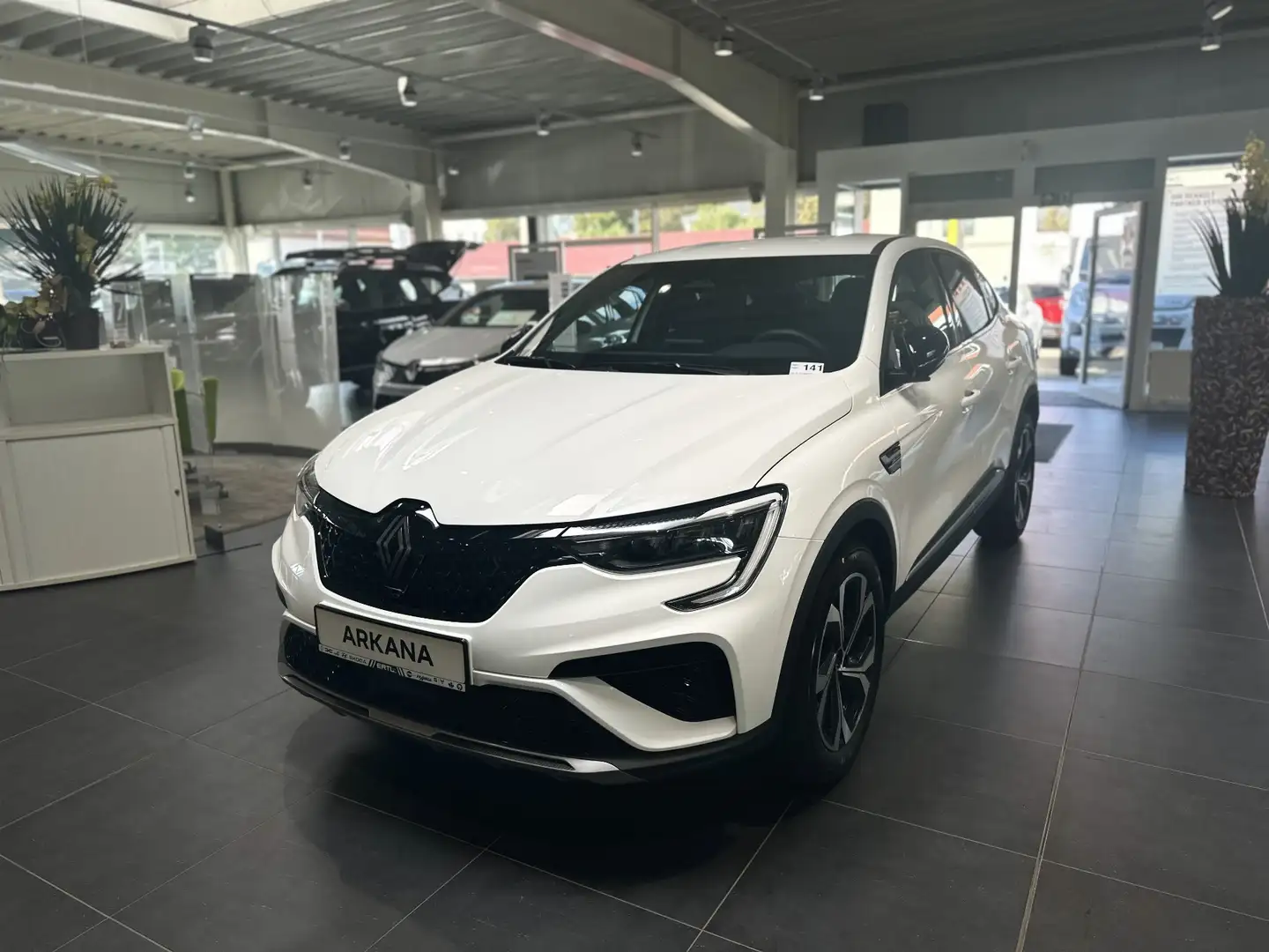 Renault Arkana Techno Mild Hybrid 140 EDC Bianco - 1