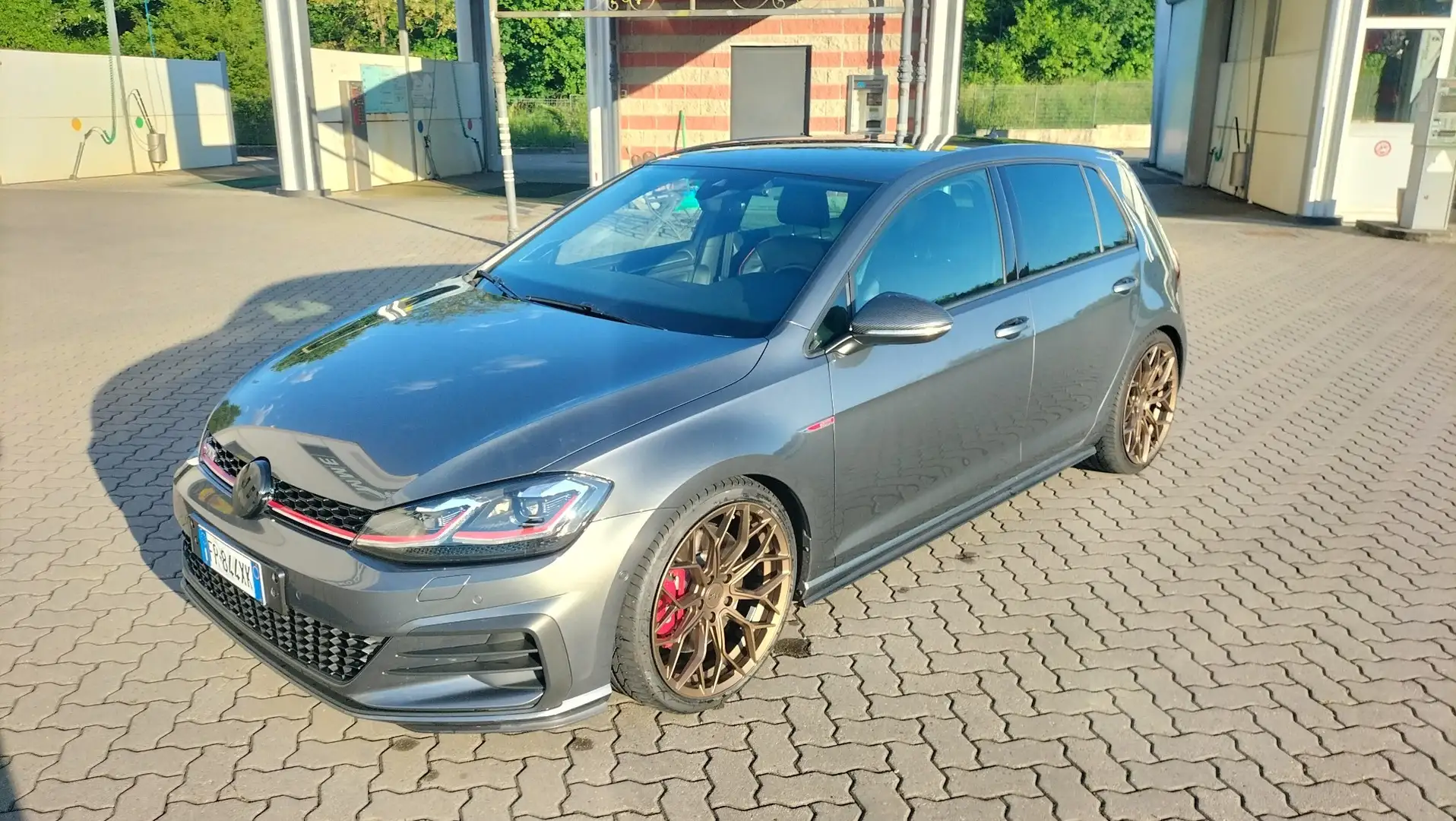 Volkswagen Golf GTI 5p 2.0 tsi Performance 245cv Grigio - 2