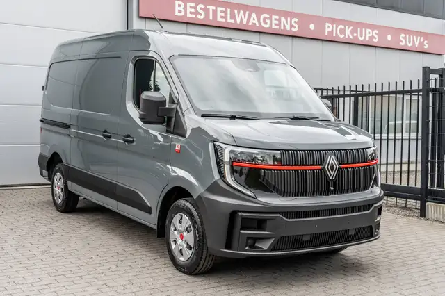 Renault Master 2.0dCi L2H2 - Automaat - Navigatie - 34.700excl