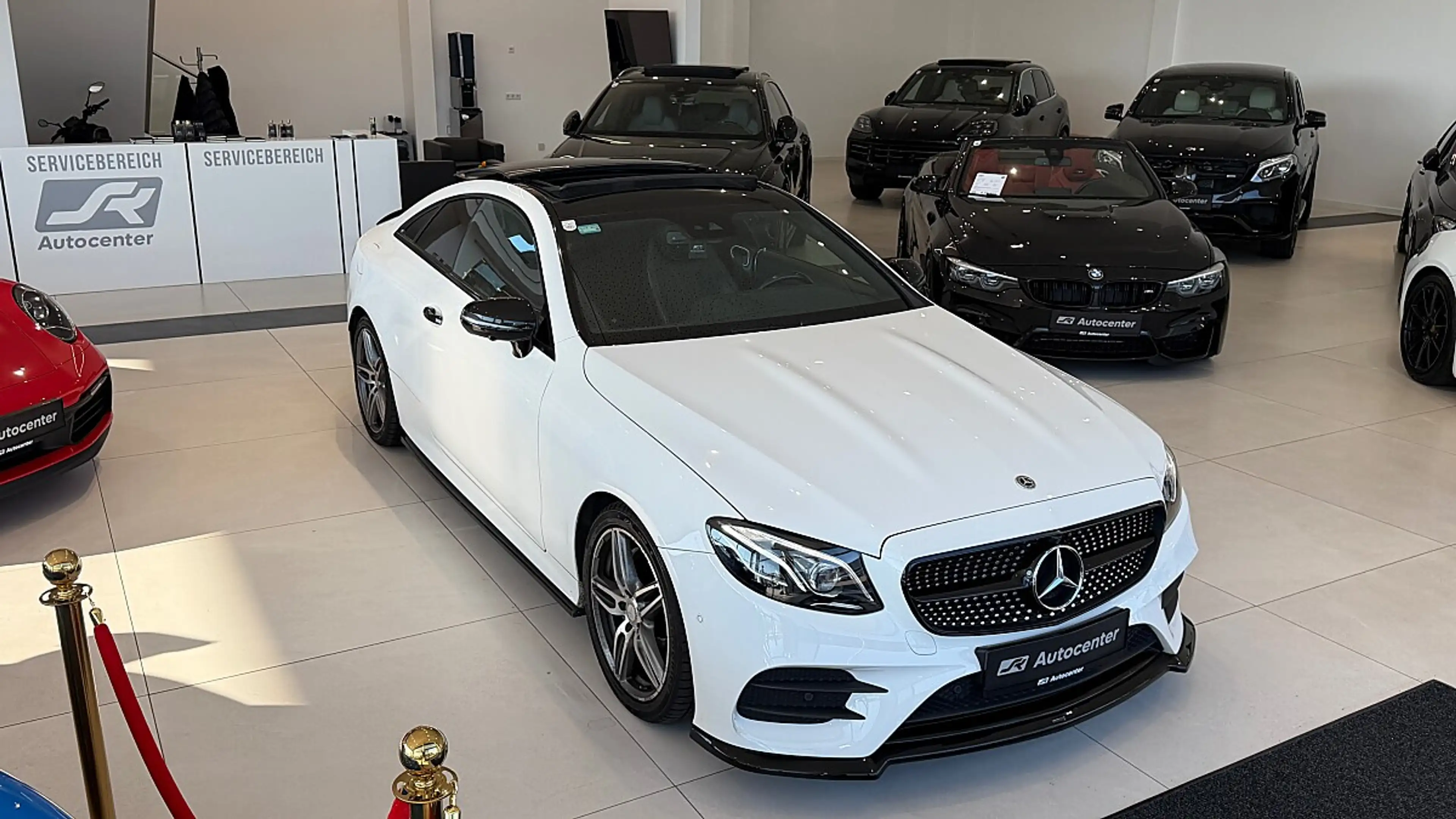 Mercedes-Benz E 220 d Aut. AMG-Line*360*Memory*Pano* — photo 6