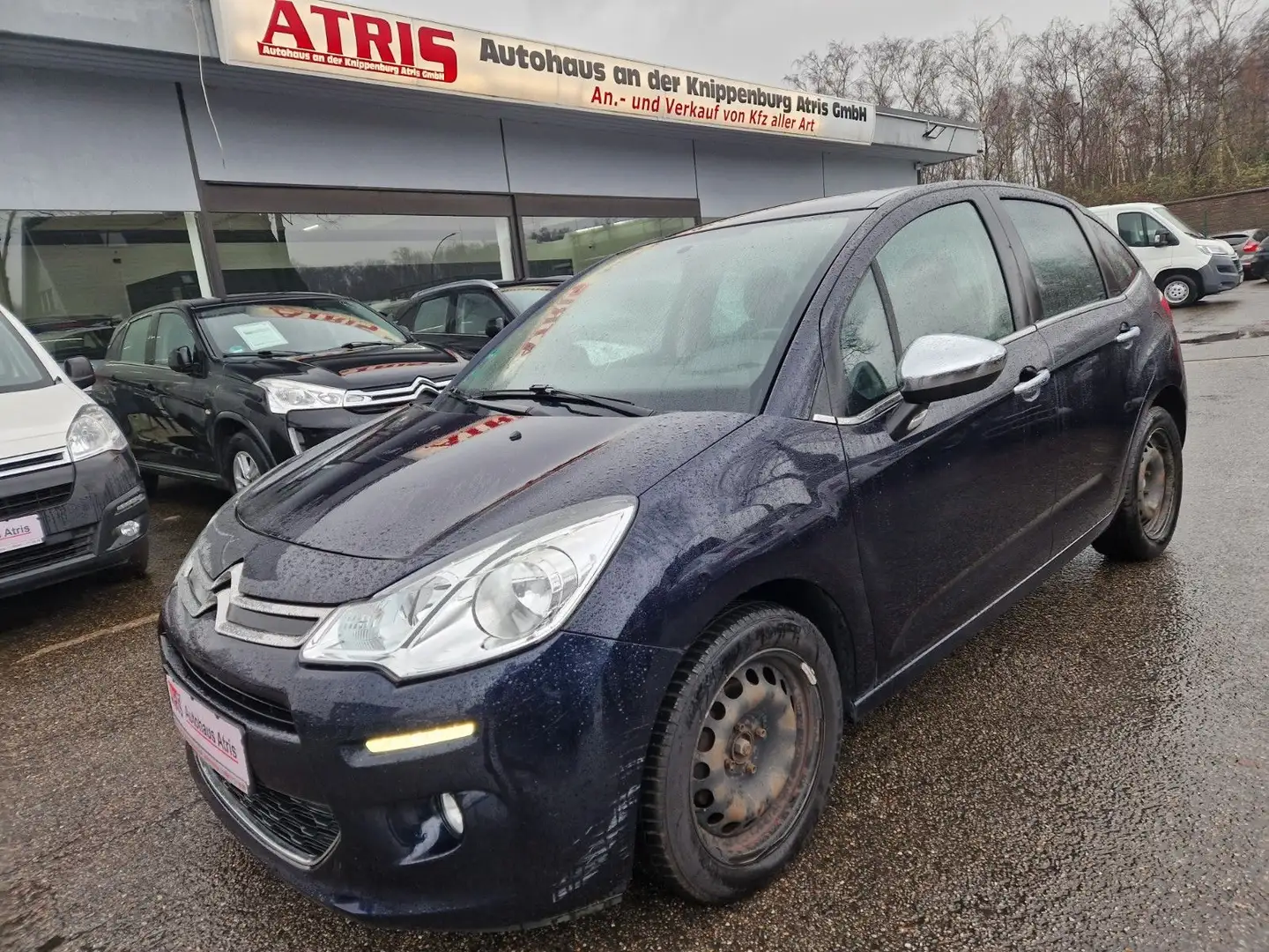 Citroen C3 Selection Blau - 2