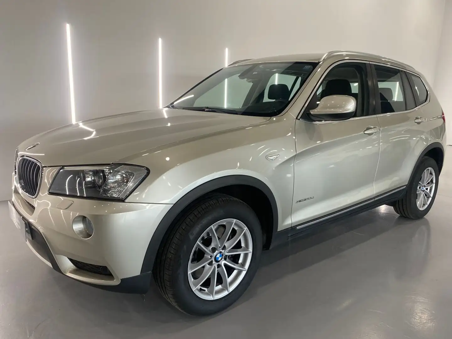 BMW X3 xDrive20d Beige - 1
