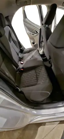 Toyota Yaris view 15