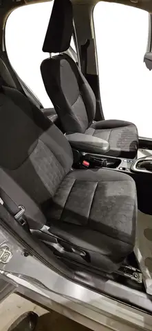 Toyota Yaris view 20