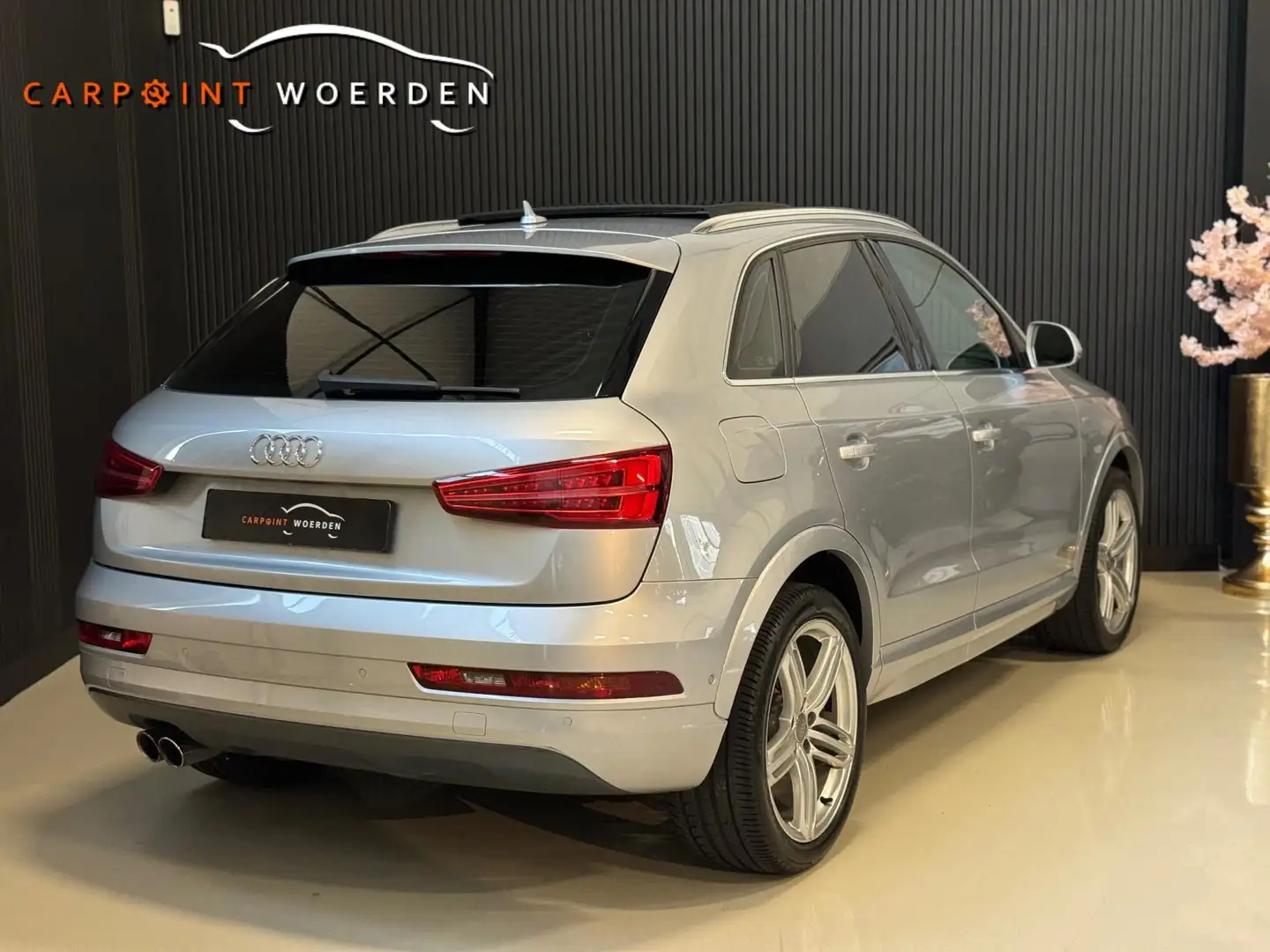 Audi Q3 1.4 TFSI CoD 3X S-LINE | PANO | LED | VOL VOL! Gris - 2