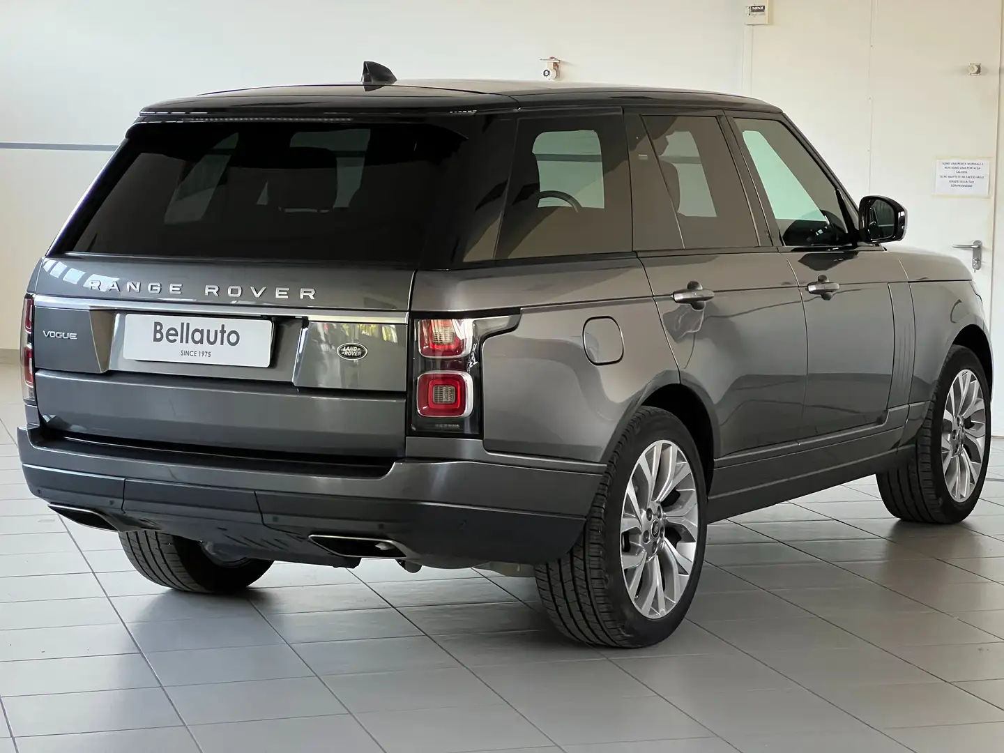 Land Rover Range Rover 3.0d i6 MHEV 249cv Vogue auto IVA ESPOSTA Grau - 2