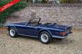 Triumph TR6 PRICE REDUCTION! Overdrive, restored and mechanica plava - thumbnail 9
