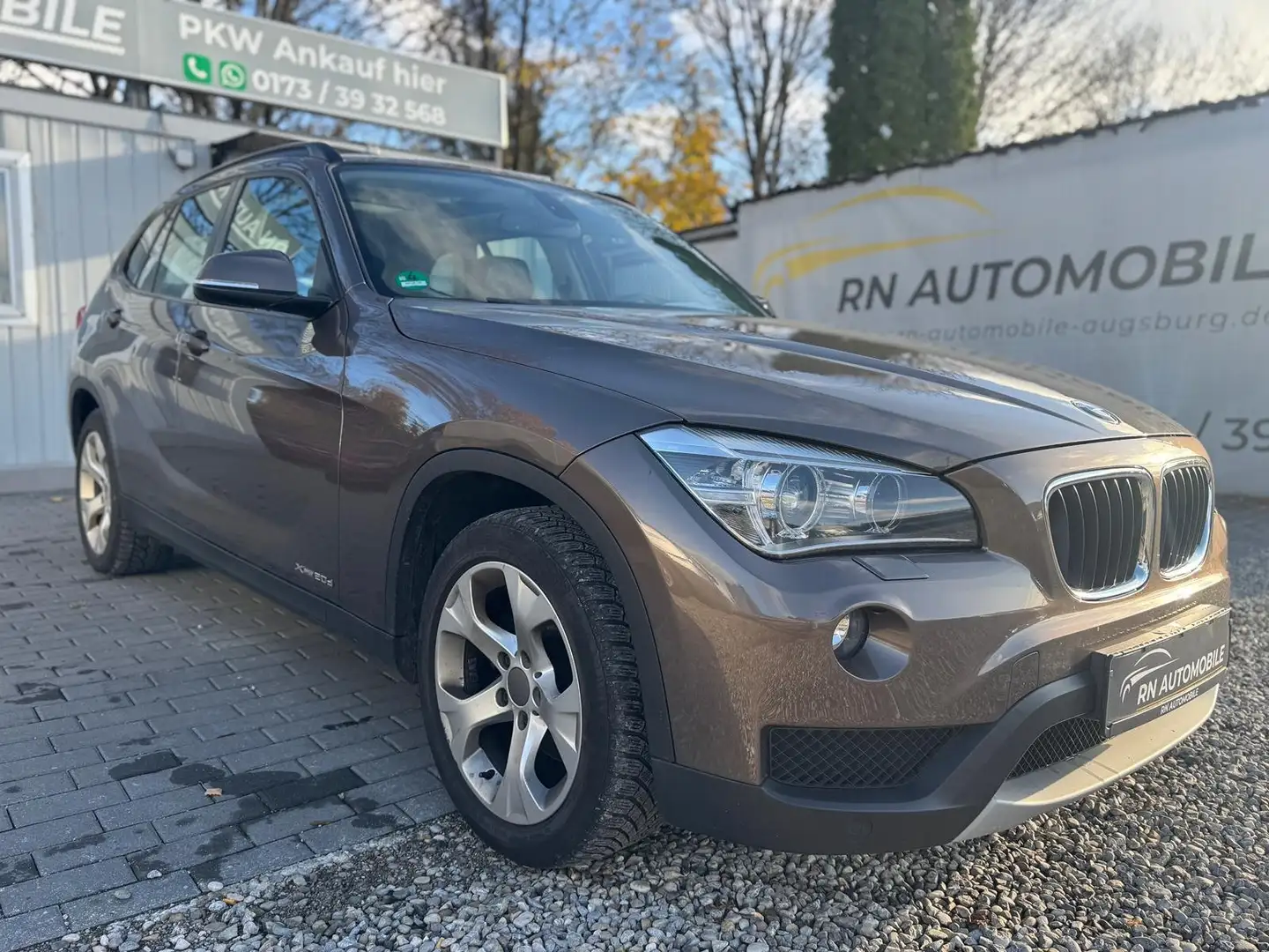 BMW X1 X1 xDrive20d Aut. Sport Line PANO LEDER Brun - 1