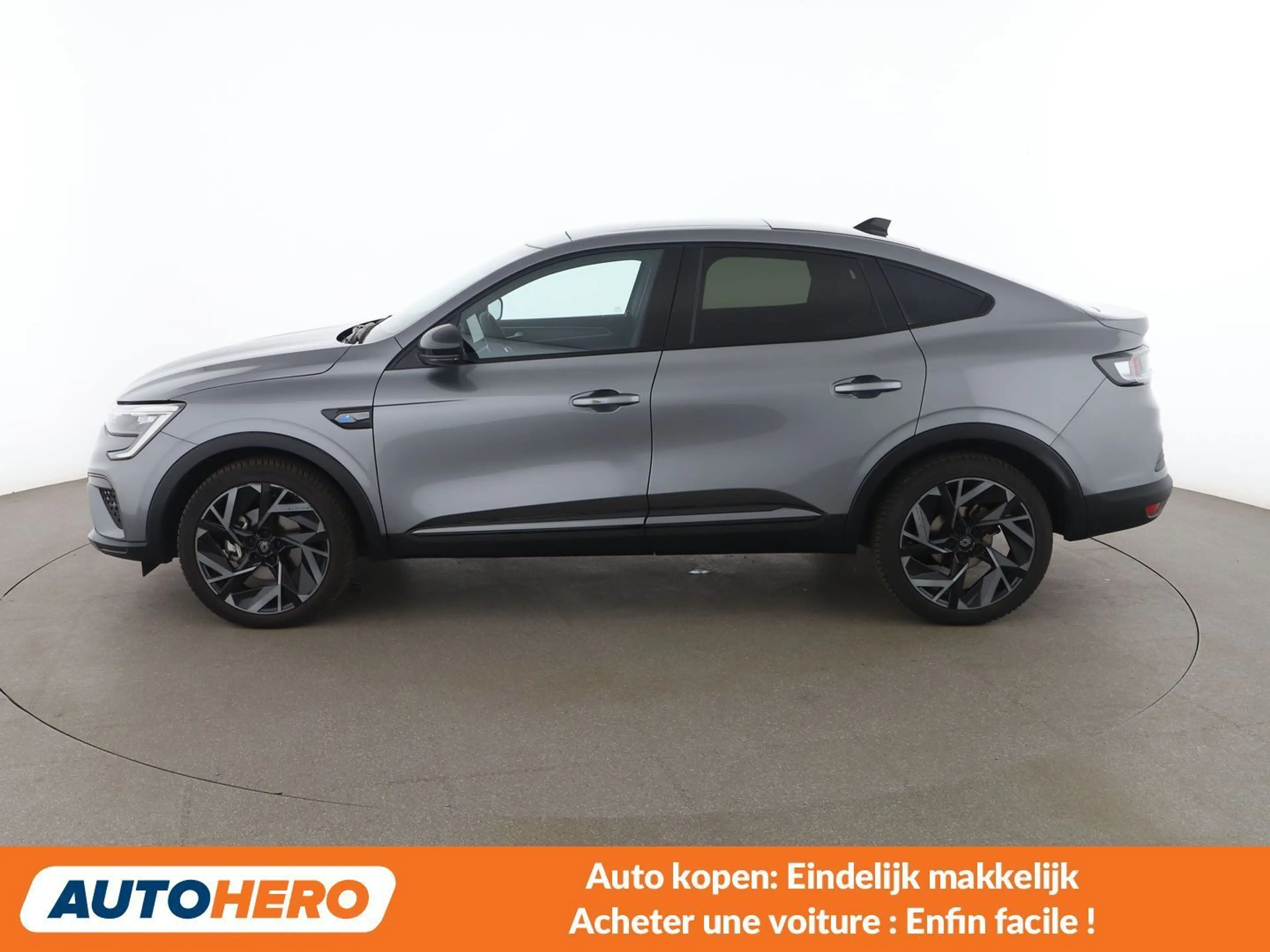 Renault Arkana 1.6 Hybrid E-Tech Esprit Alpine — photo 3