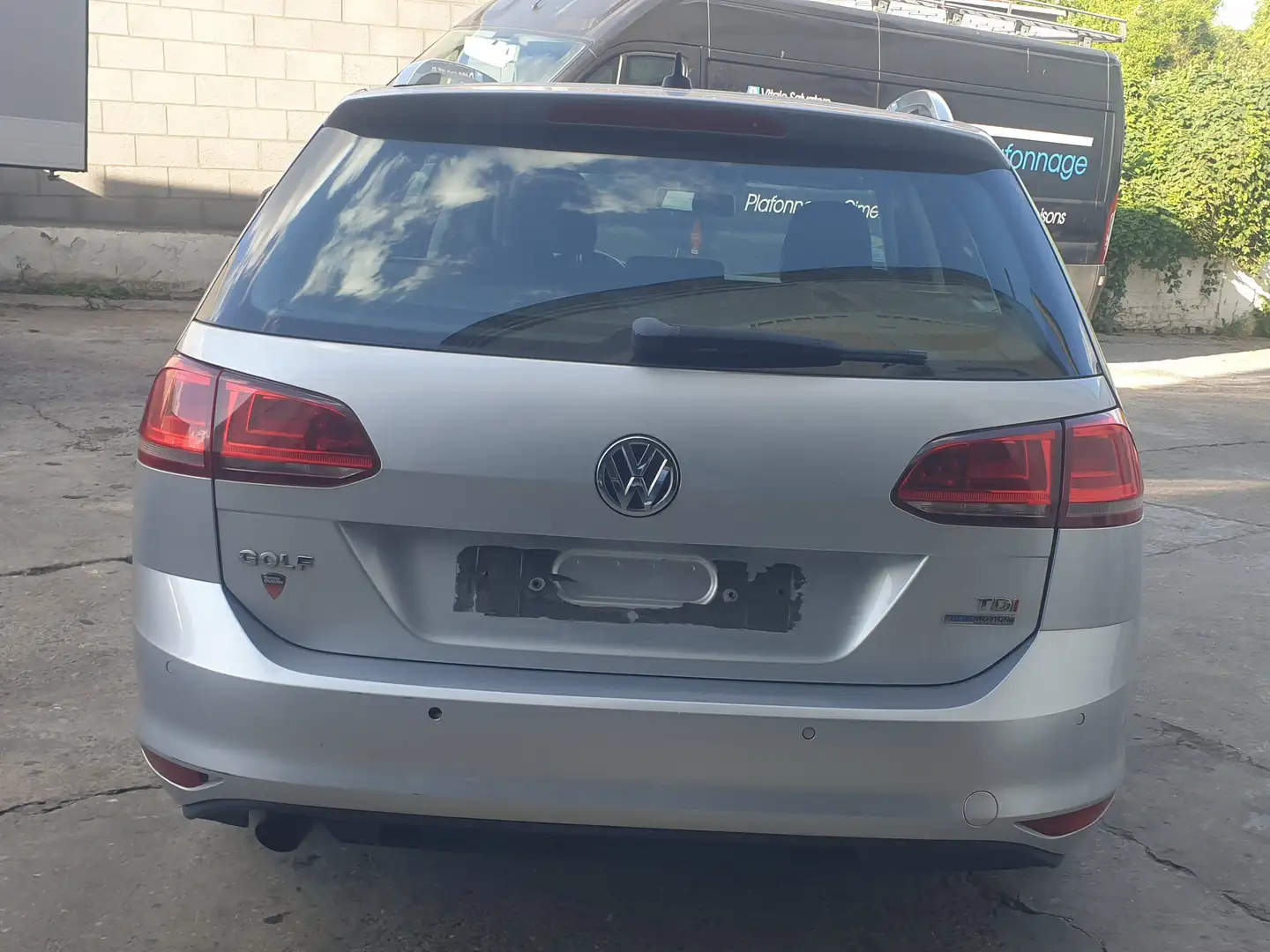 Volkswagen Golf 1.6 CR TDi Trendline Gris - 2