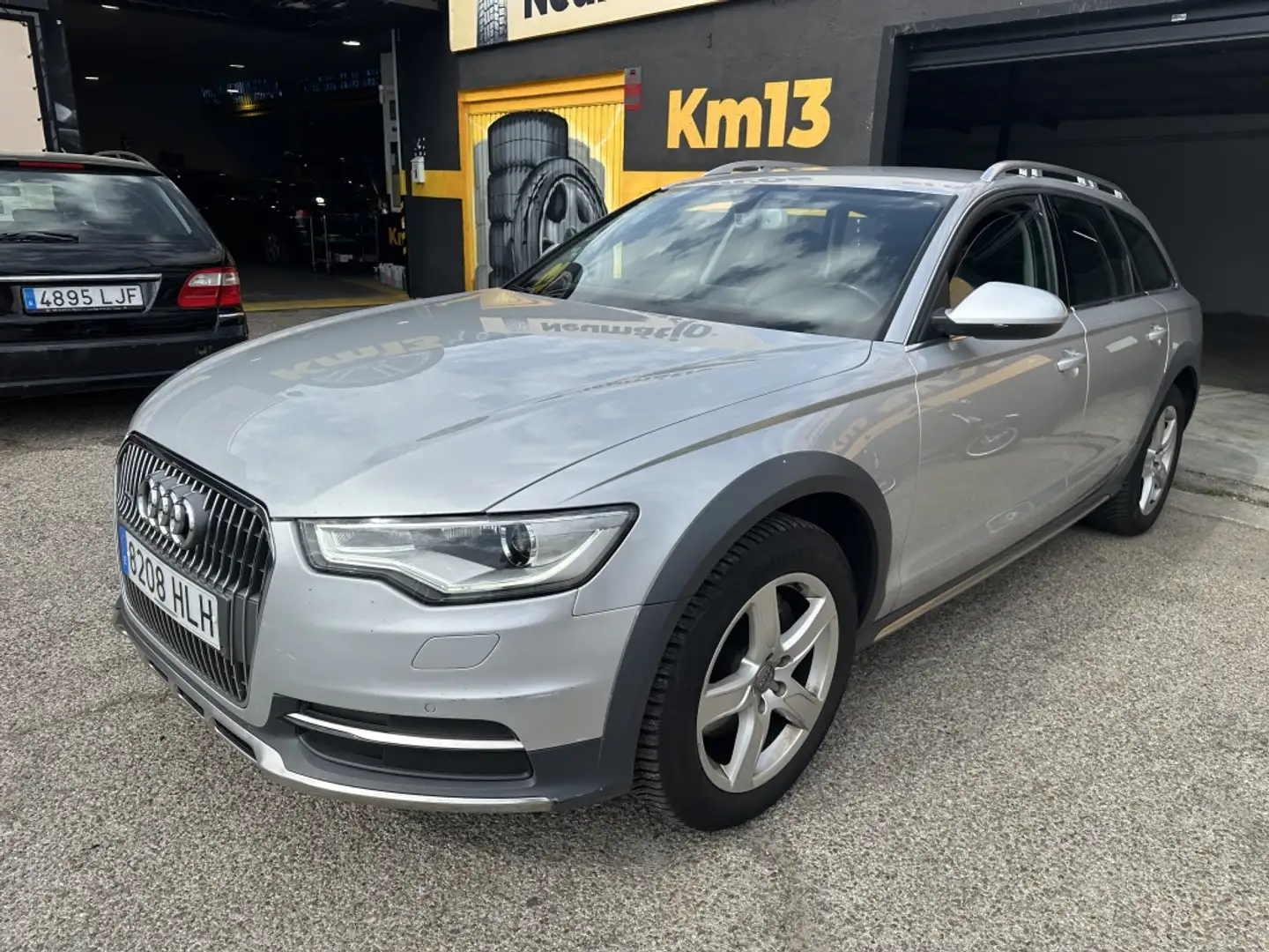 Audi A6 allroad quattro 3.0TDI S-Tronic 245 Gümüş rengi - 1