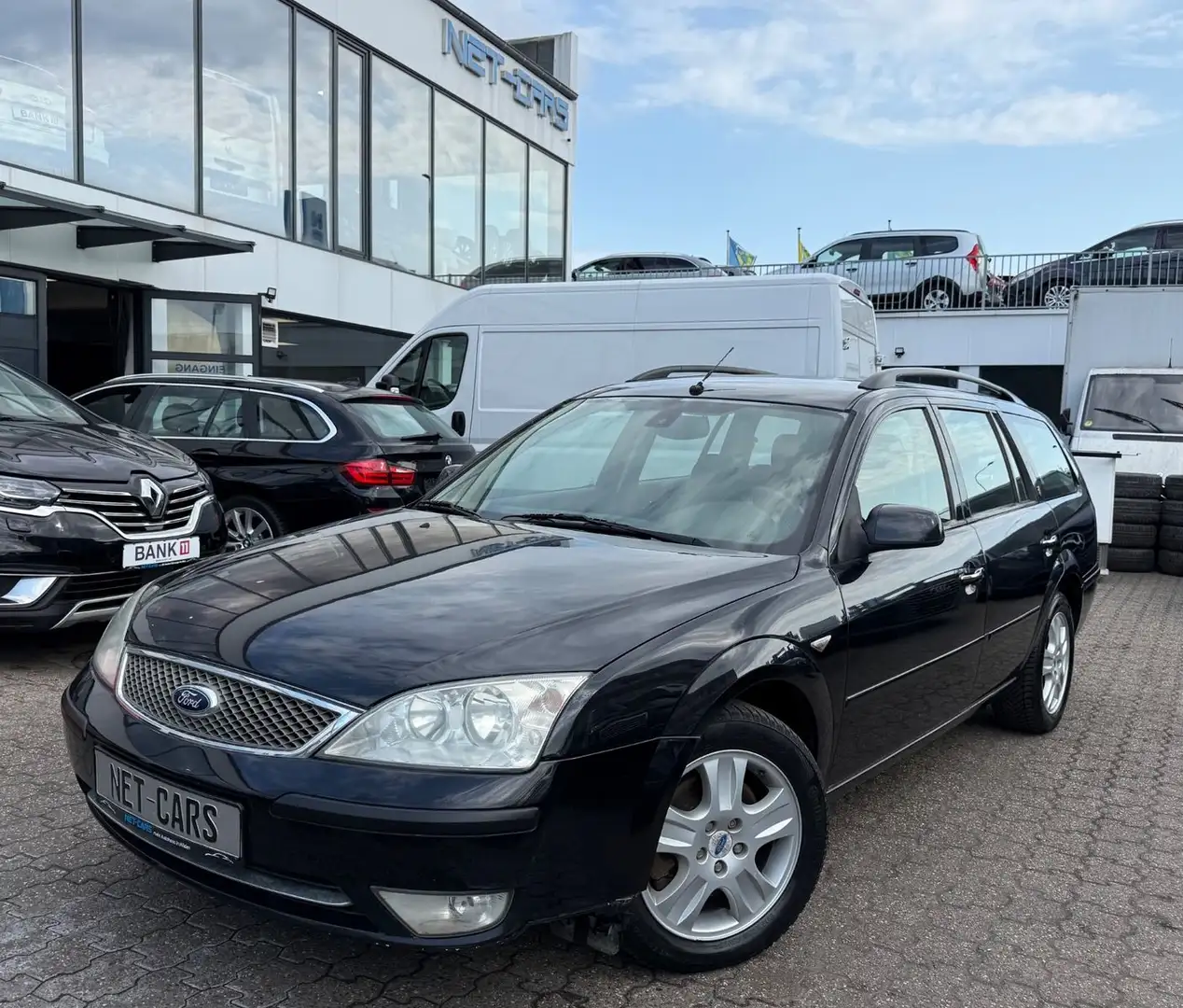 Ford Mondeo 1,8 SCi Ghia Klimaauto*NAVi*PDC*Tempomat* Bleu - 1