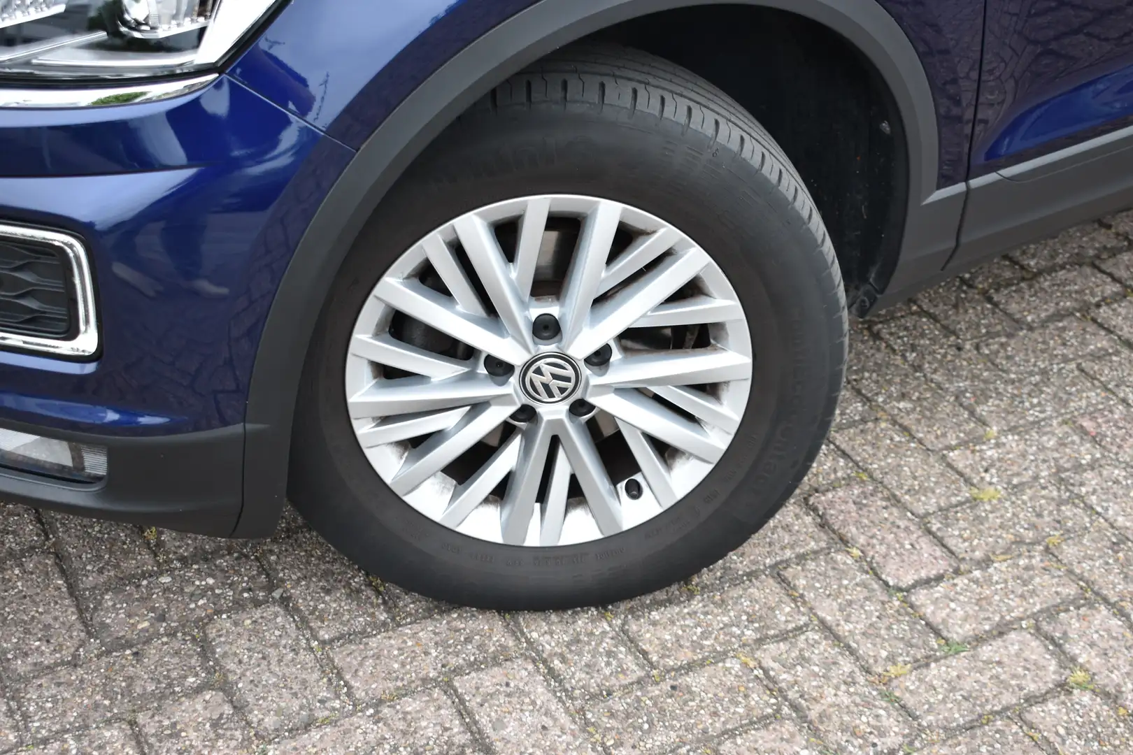 Volkswagen T-Roc 1.5 TSI 150PK DSG-7 Style | PANORAMADAK | ELEKTR. Azul - 2