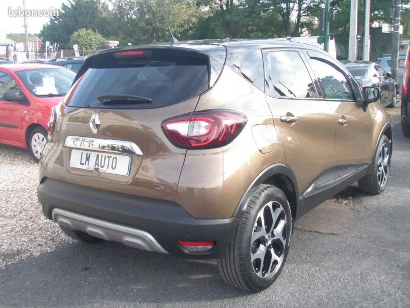 Renault Captur (2) 1.2 TCE 120 ENERGY INTENS EDC Noir - 2