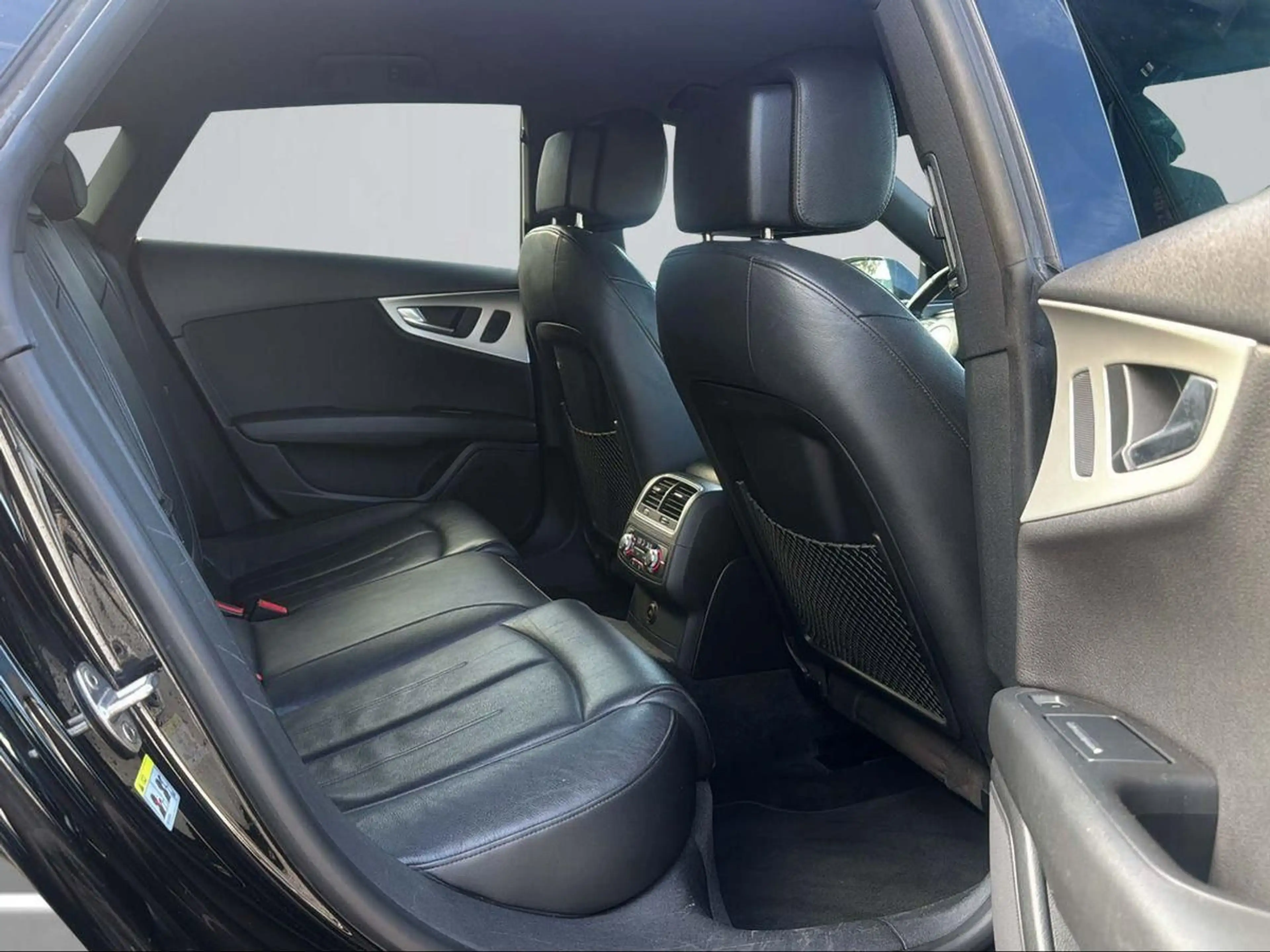 Audi A7 3.0 V6 24V TDI — photo 14