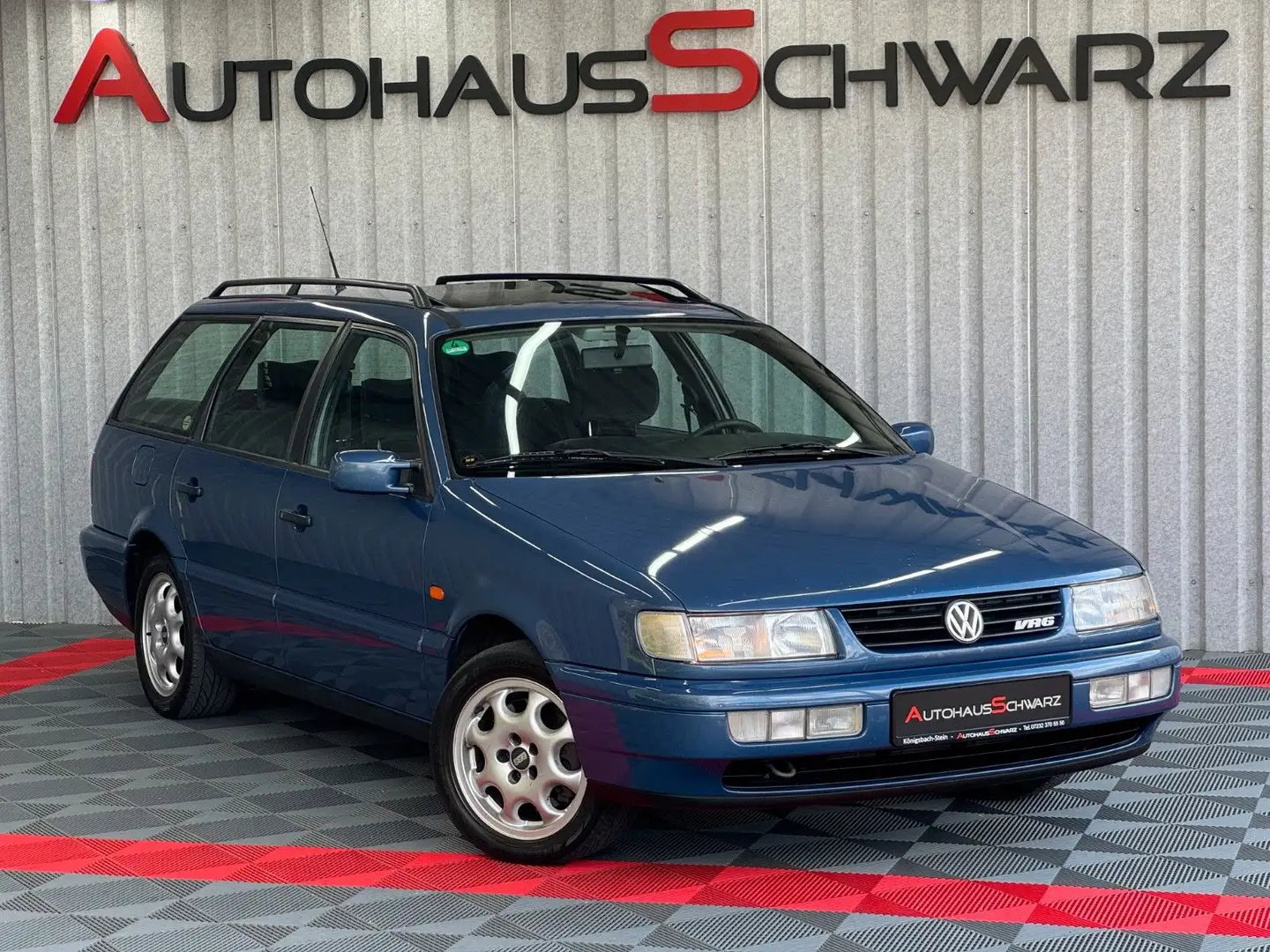 Volkswagen Passat 2.8 VR6 Exclusiv Aut. S-Dach AHK TüvNeu Blu/Azzurro - 1