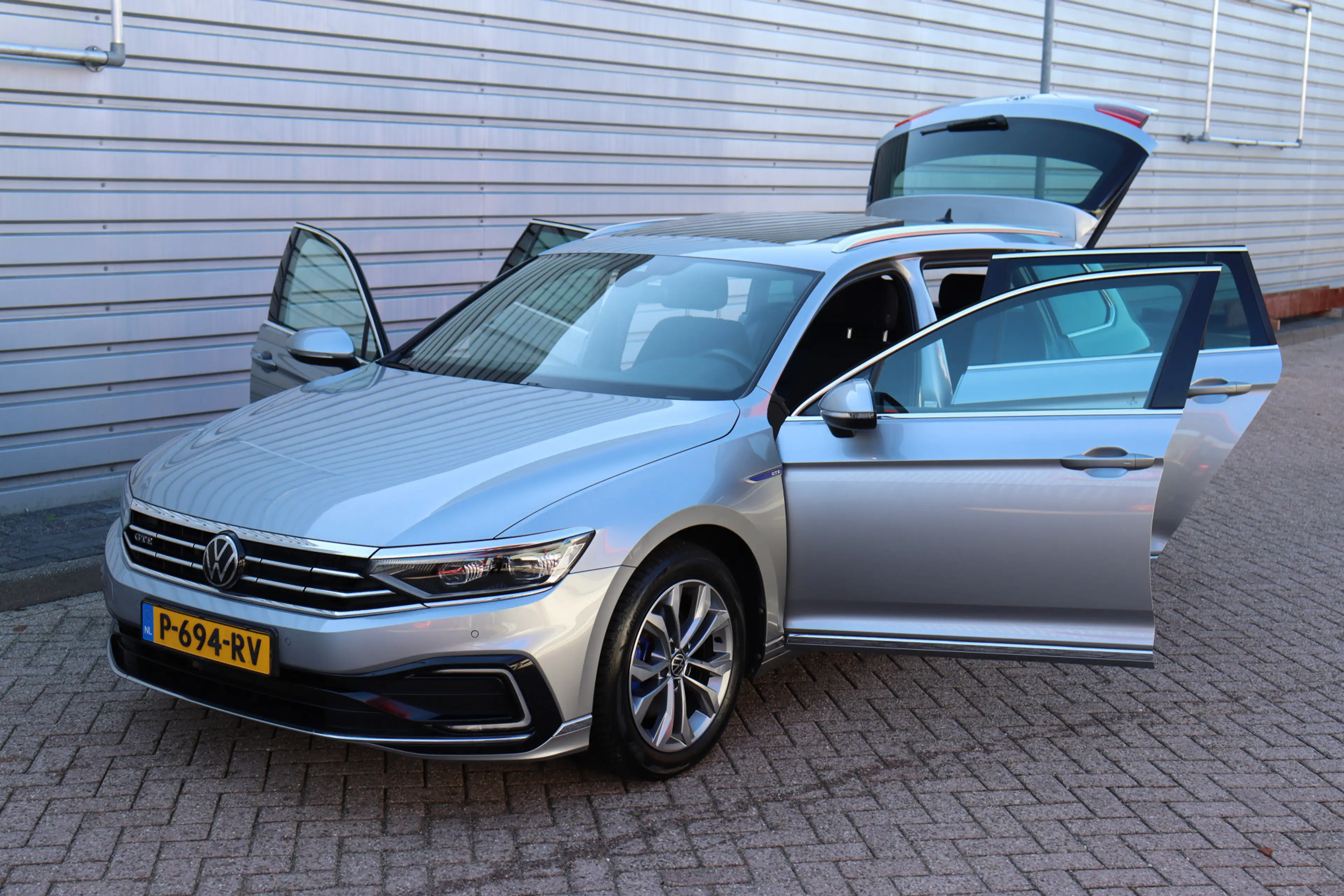 Volkswagen Passat Variant 1.4 TSI PHEV GTE Business O.a: Pano-dak, Camera, P — photo 26