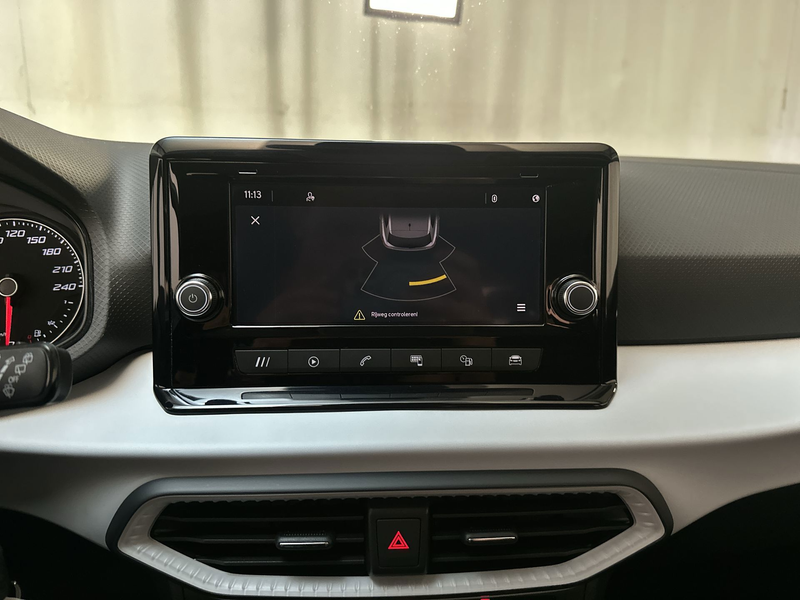 SEAT Ibiza 1.0 EcoTSI Style Parkeersensoren App-Connect DAB+ — photo 24