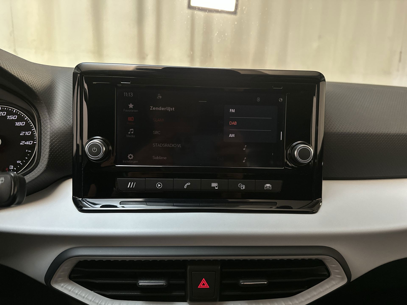 SEAT Ibiza 1.0 EcoTSI Style Parkeersensoren App-Connect DAB+ — photo 23