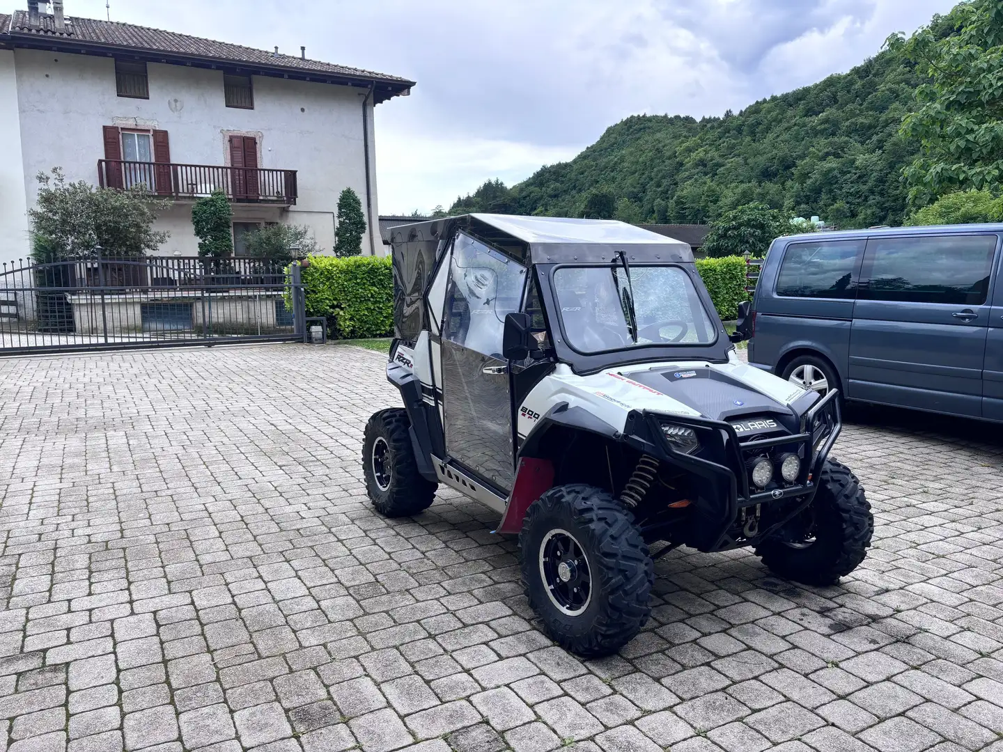 Polaris RZR 800 Weiß - 1